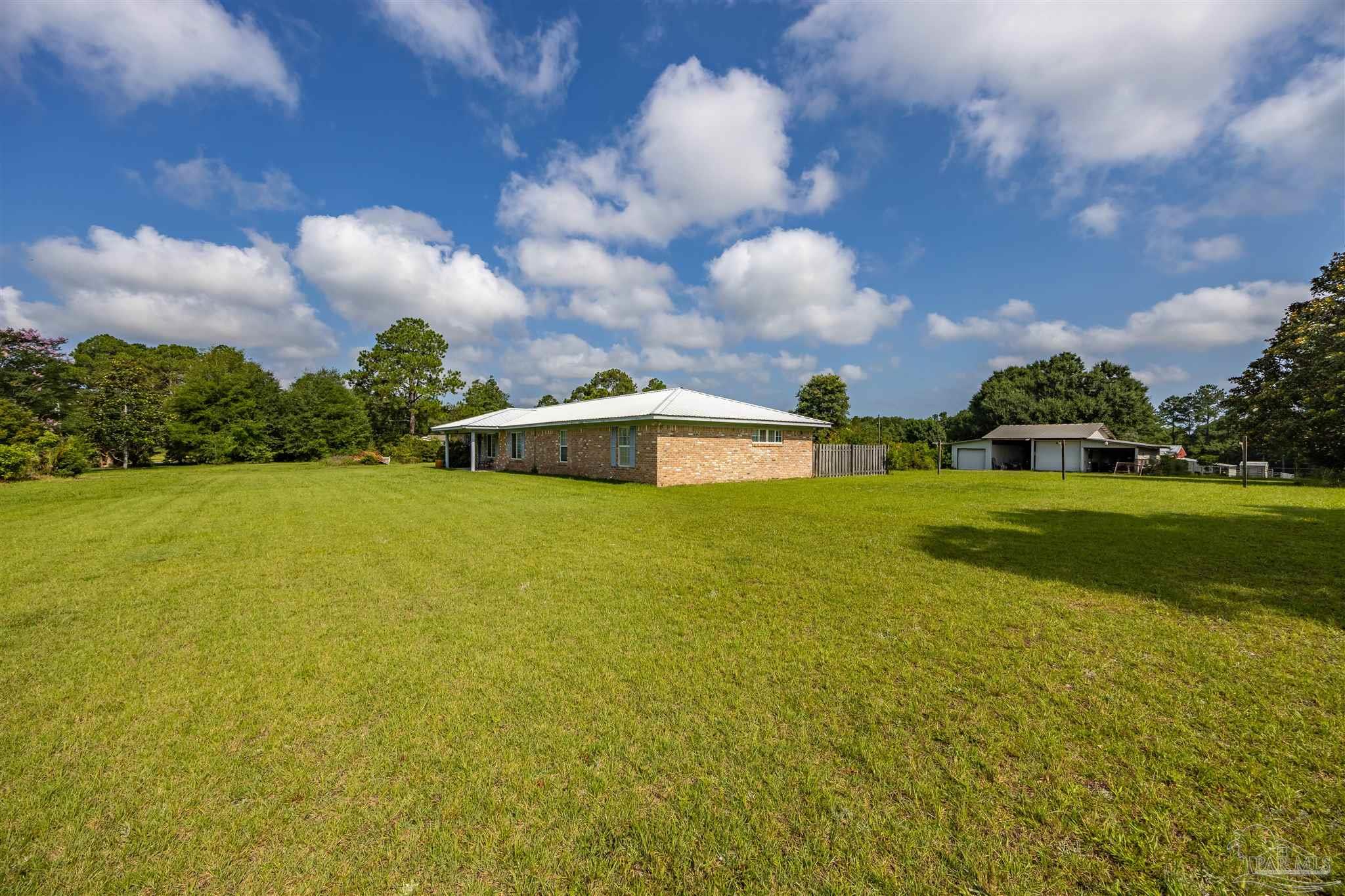 main property photo 39