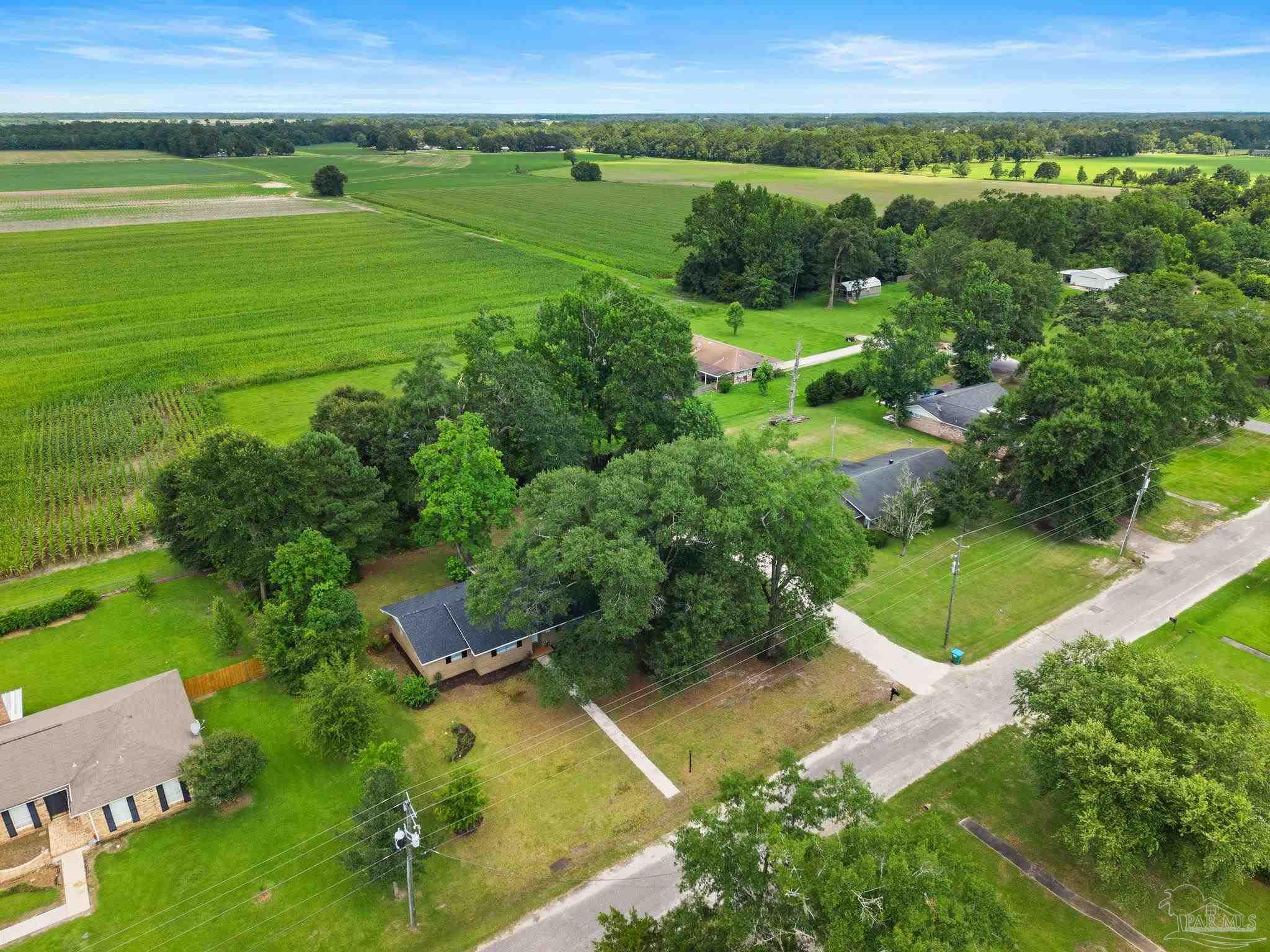 main property photo 49