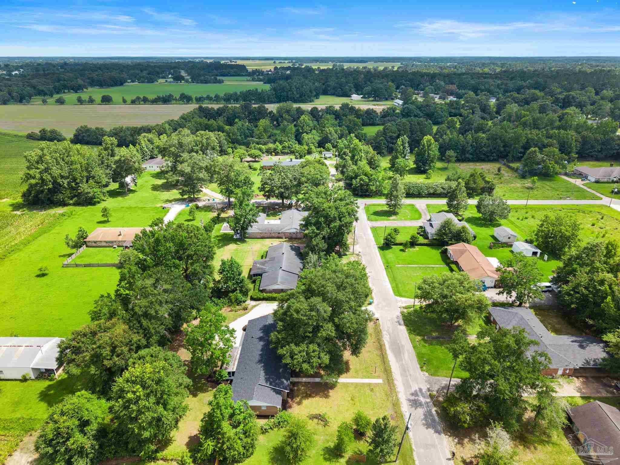 main property photo 50
