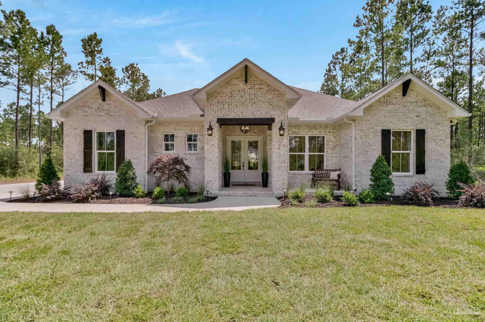 main property photo 0