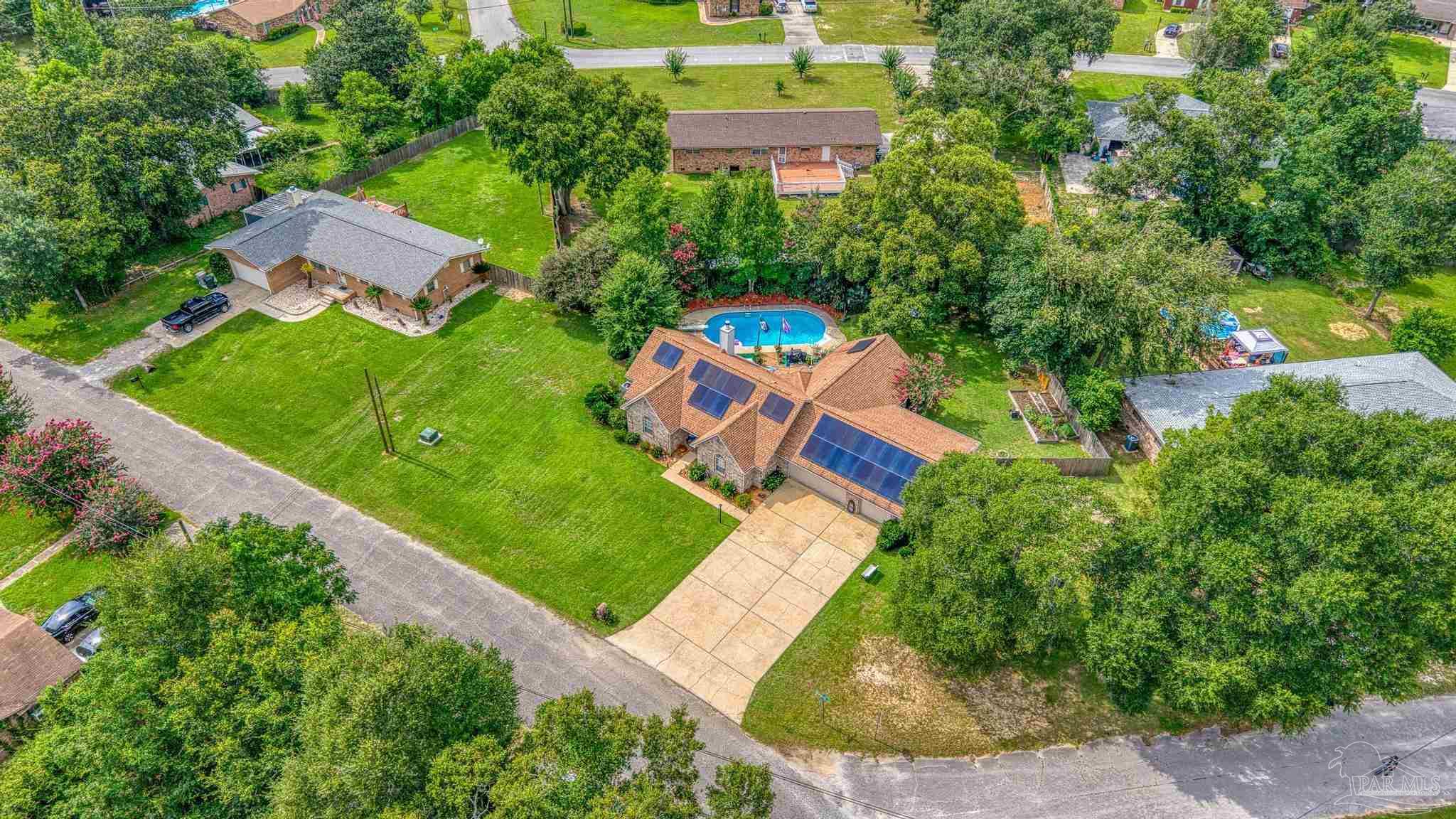 main property photo 46