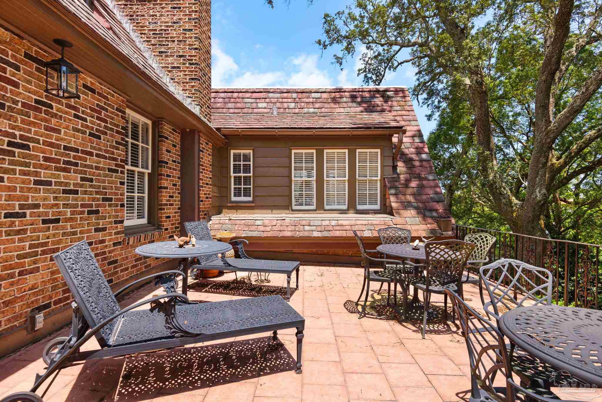 main property photo 38