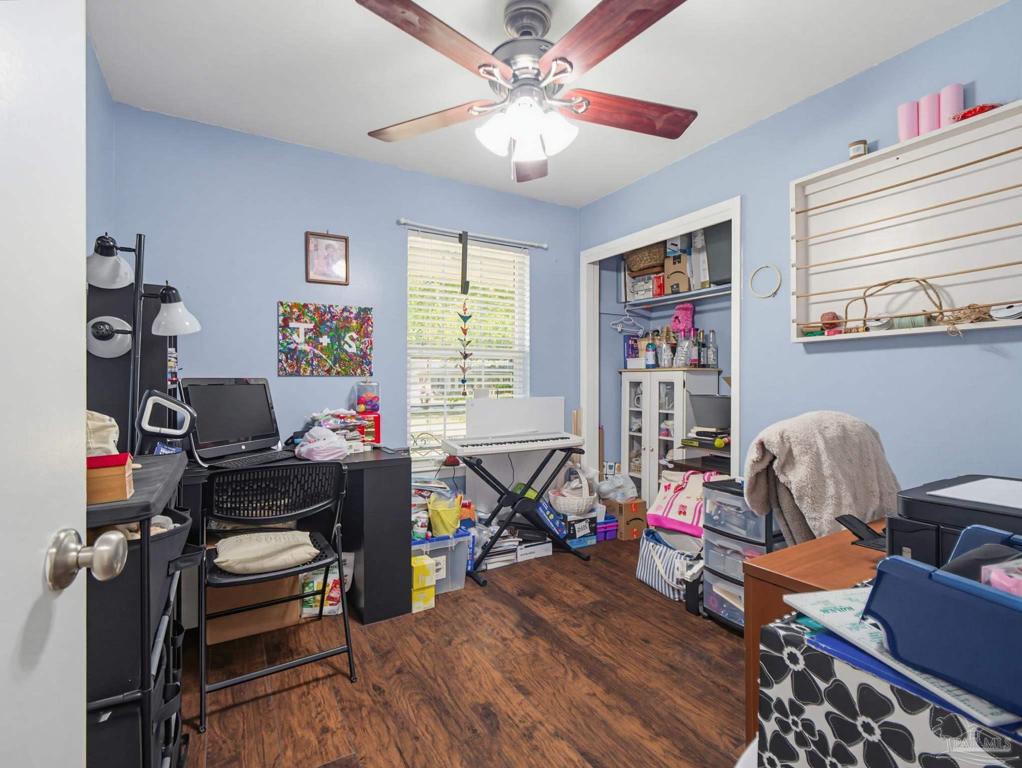 main property photo 20