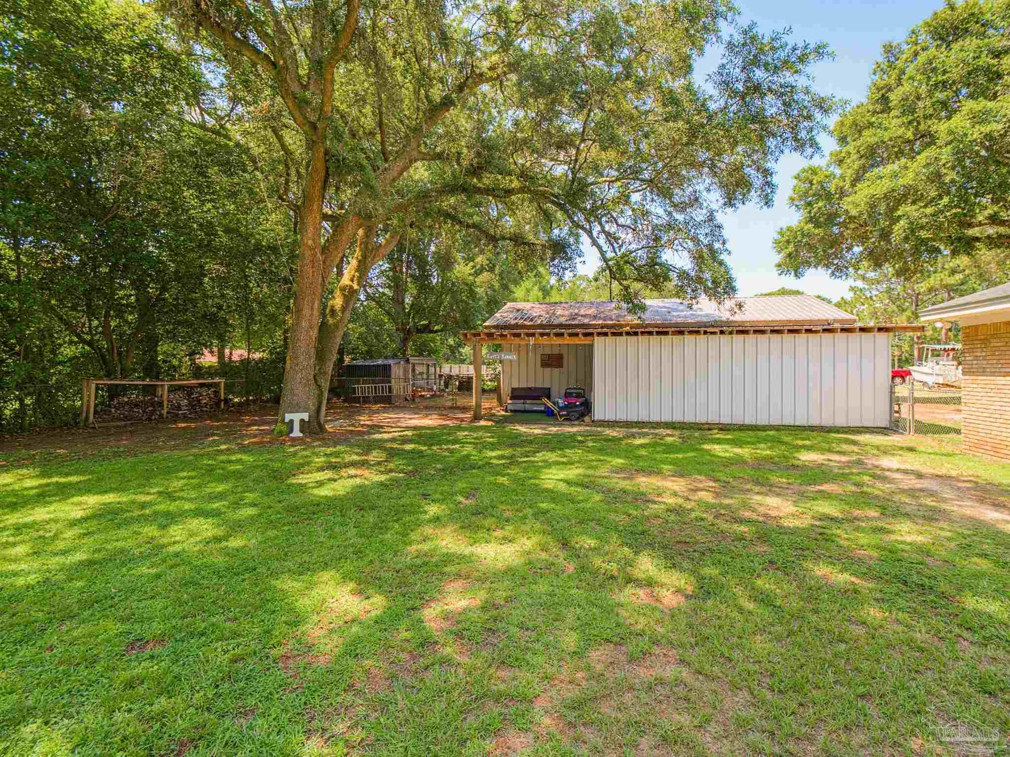 main property photo 41