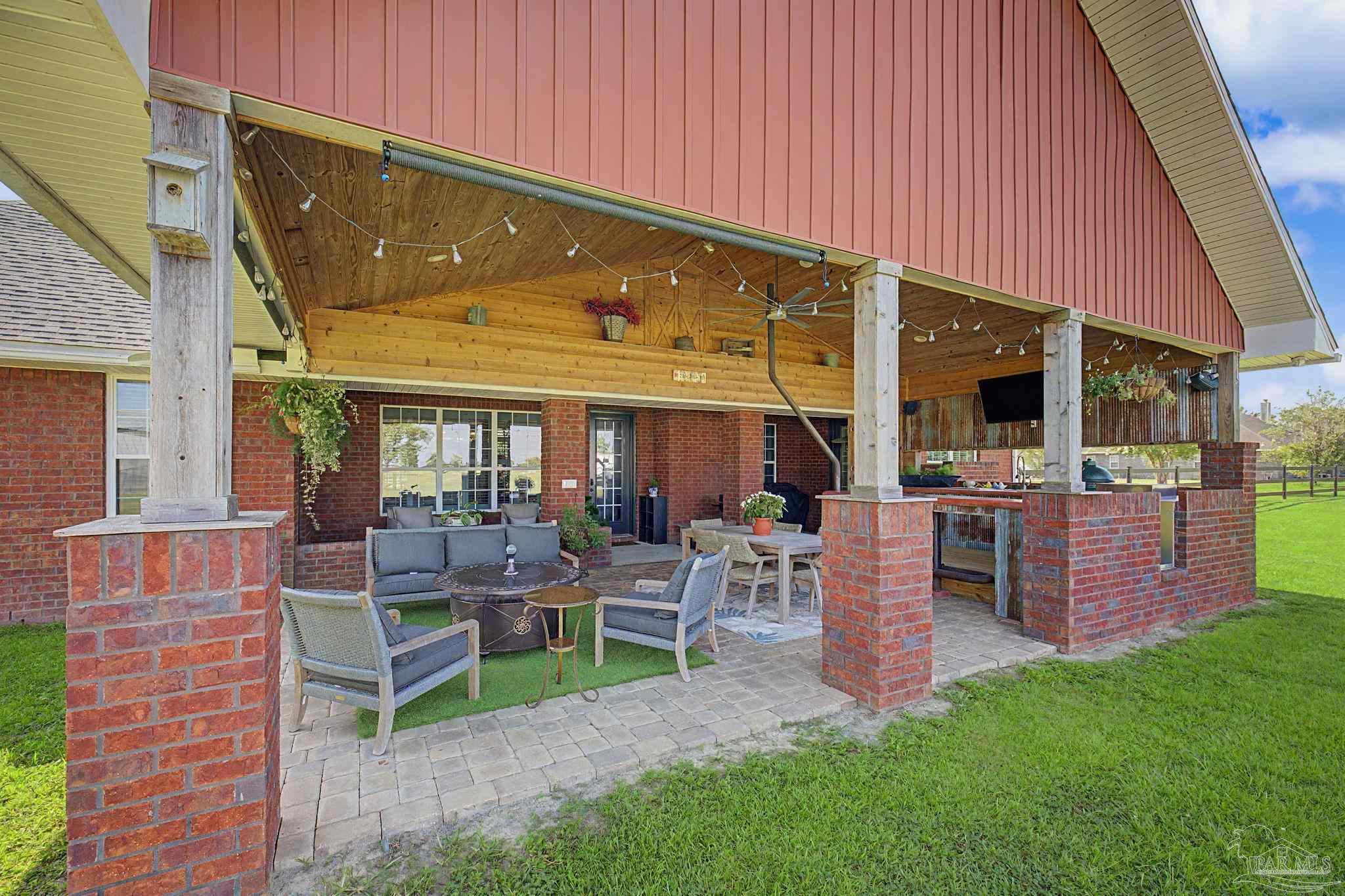 main property photo 42