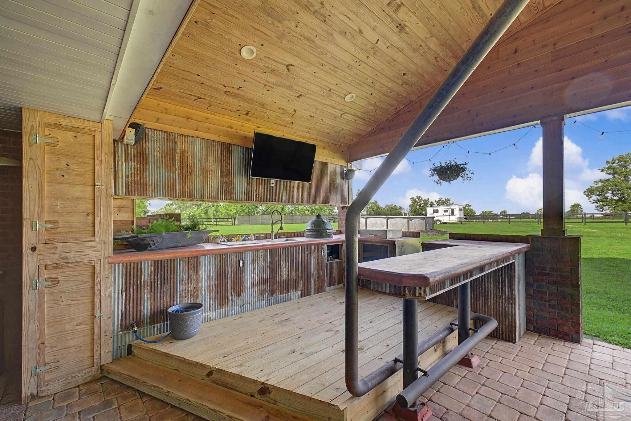 main property photo 43