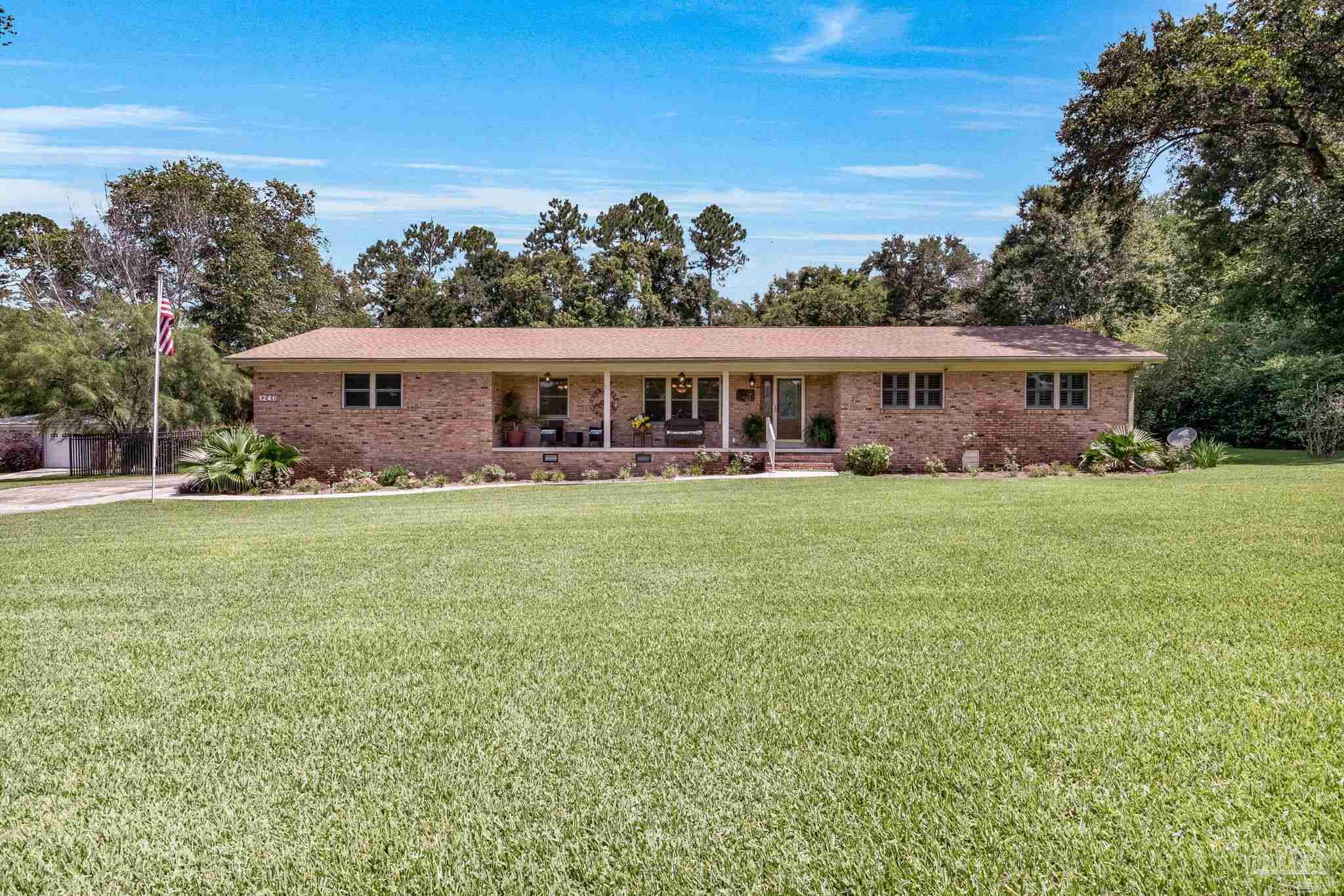 main property photo 0