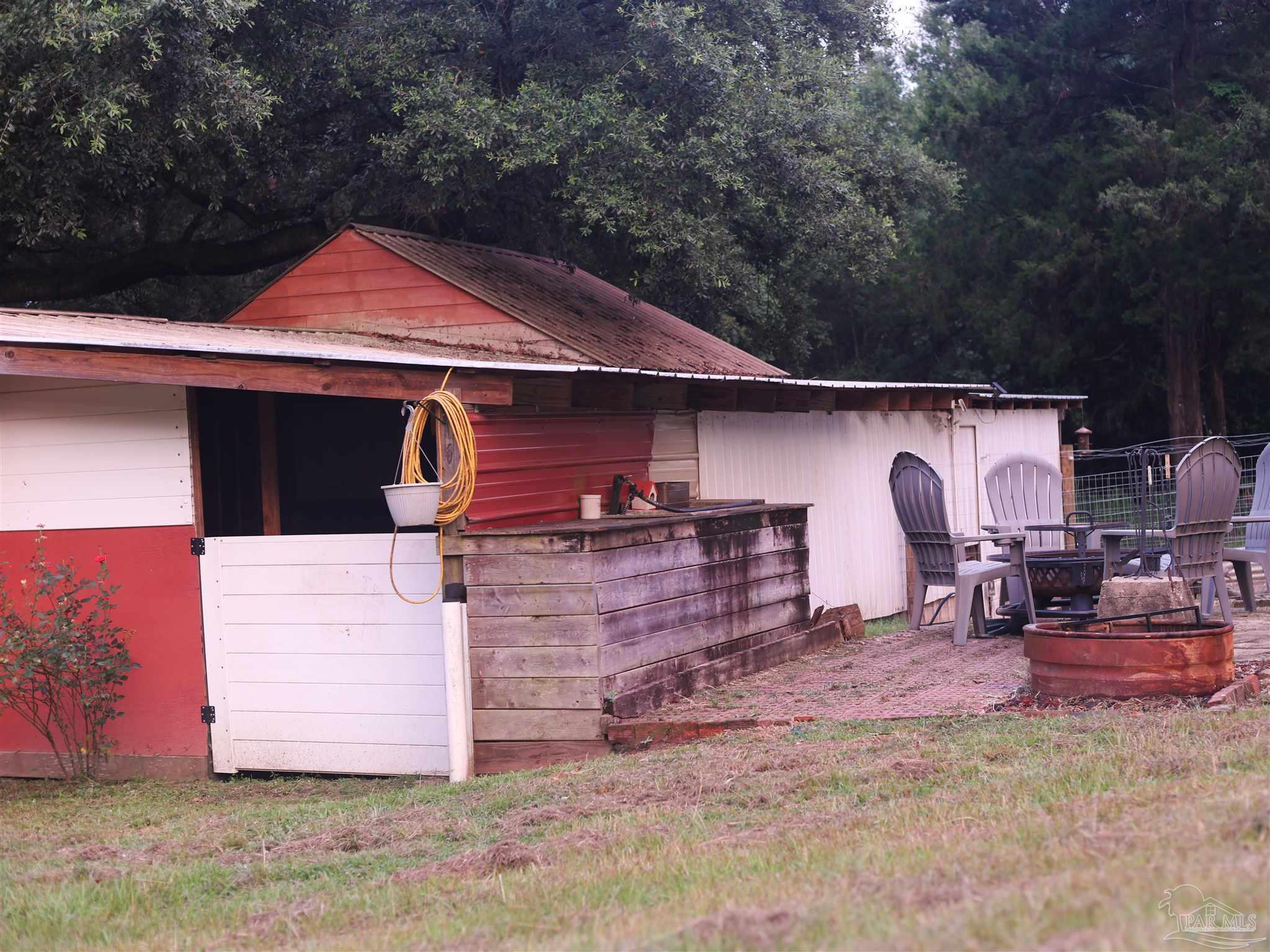 main property photo 14