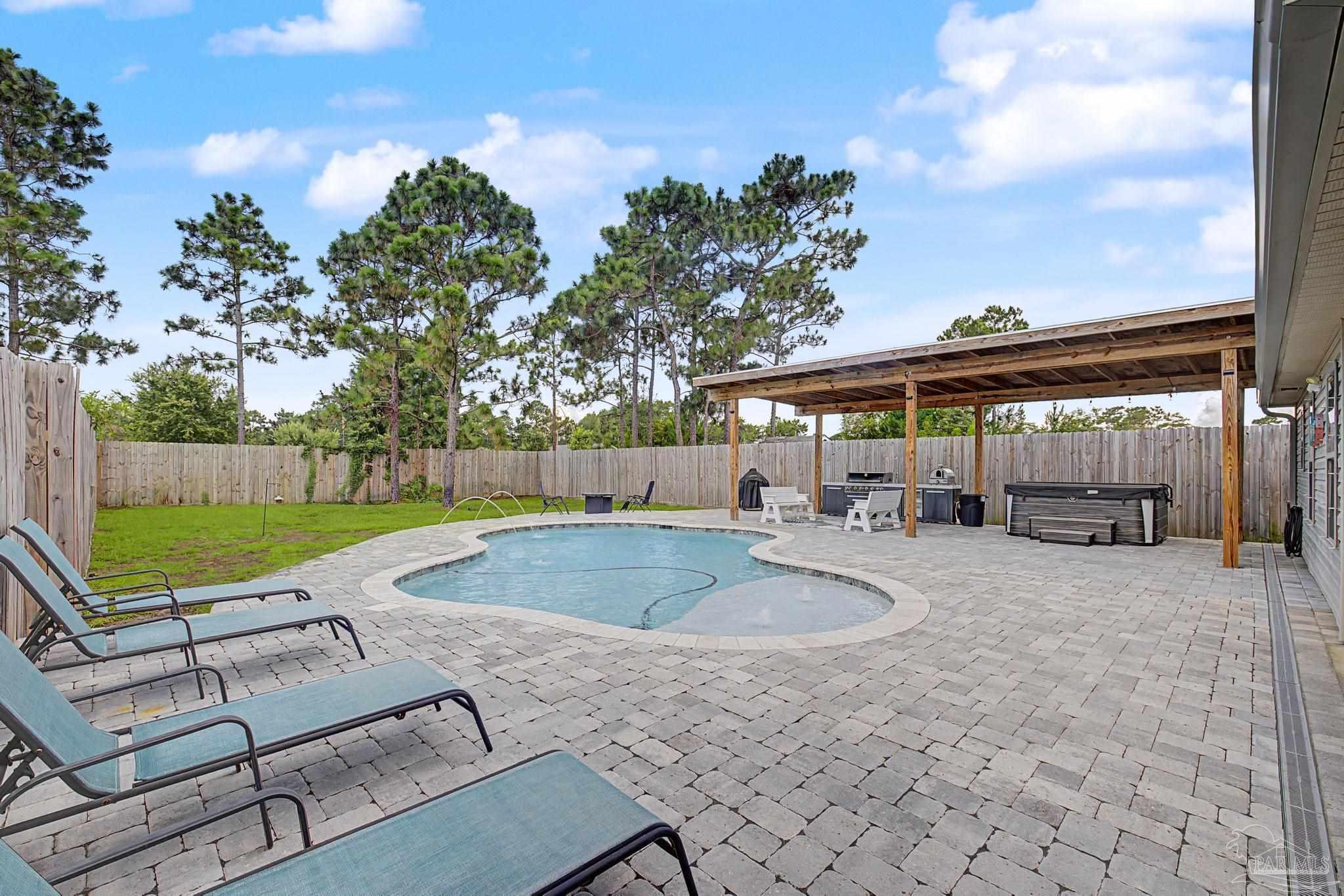 main property photo 46
