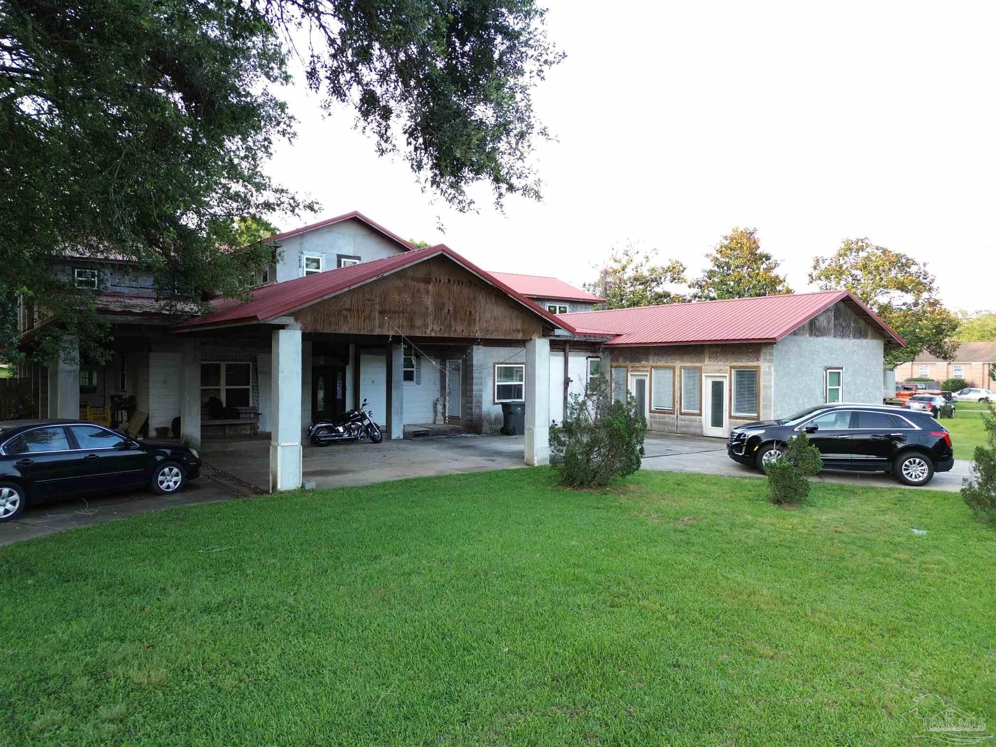 main property photo 0