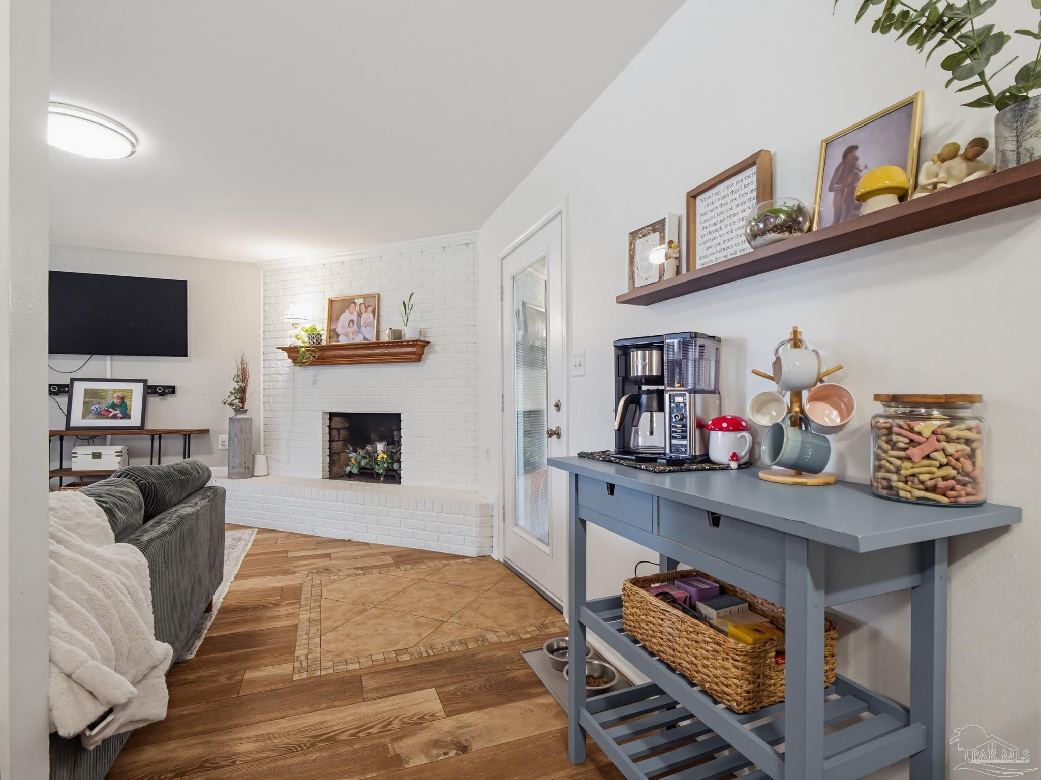 property viewer photo 25