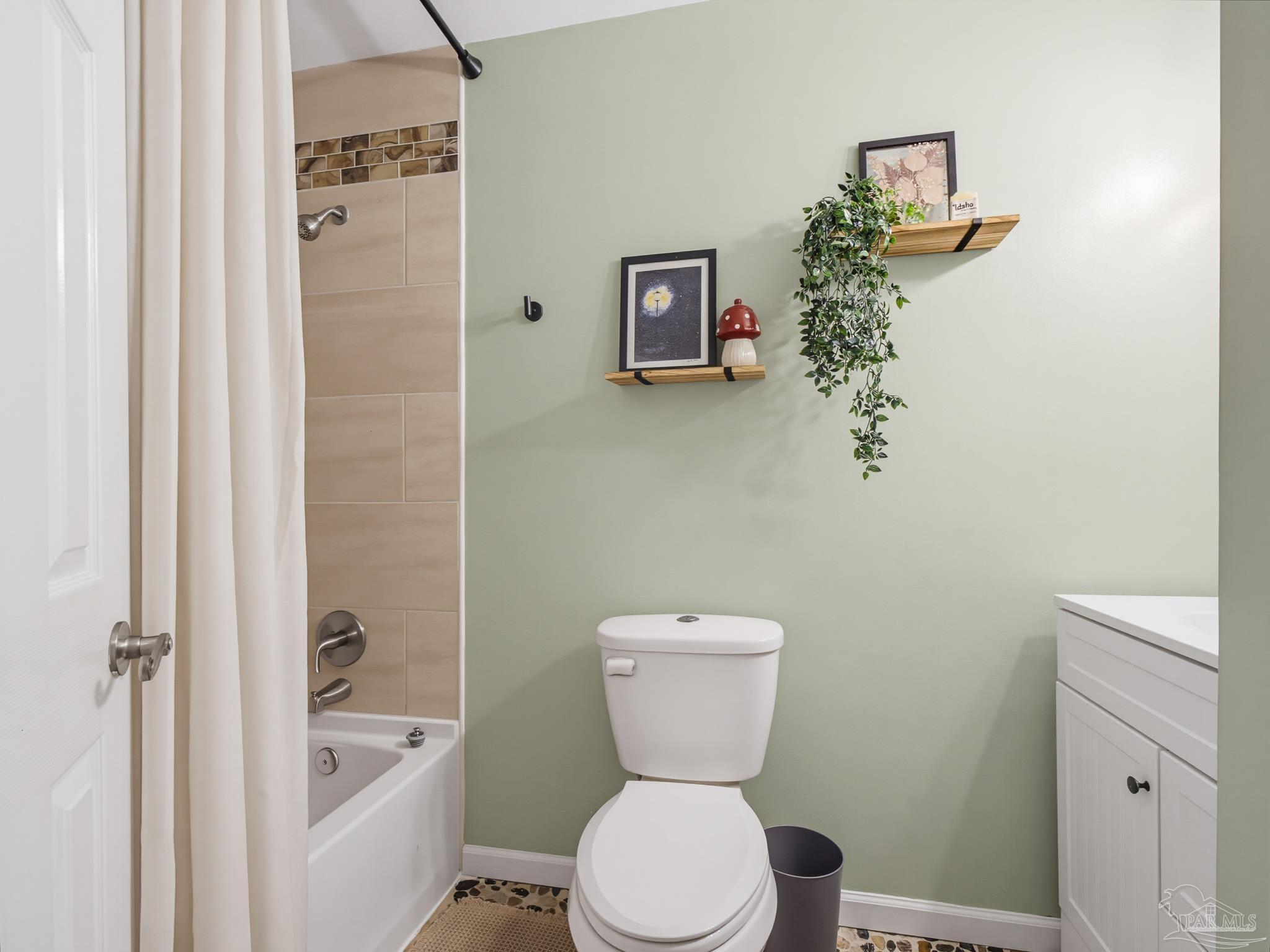 property viewer photo 31