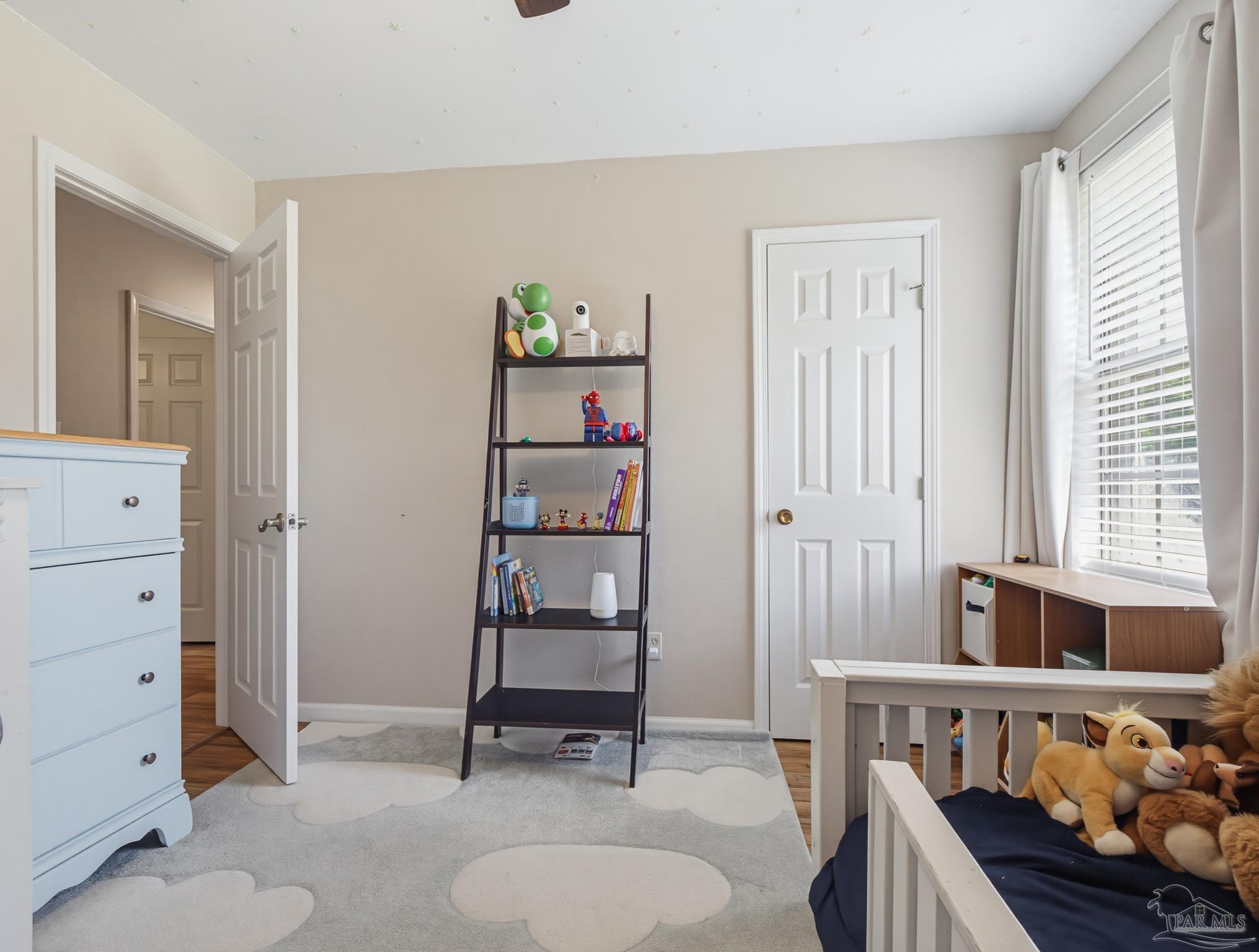 property viewer photo 40
