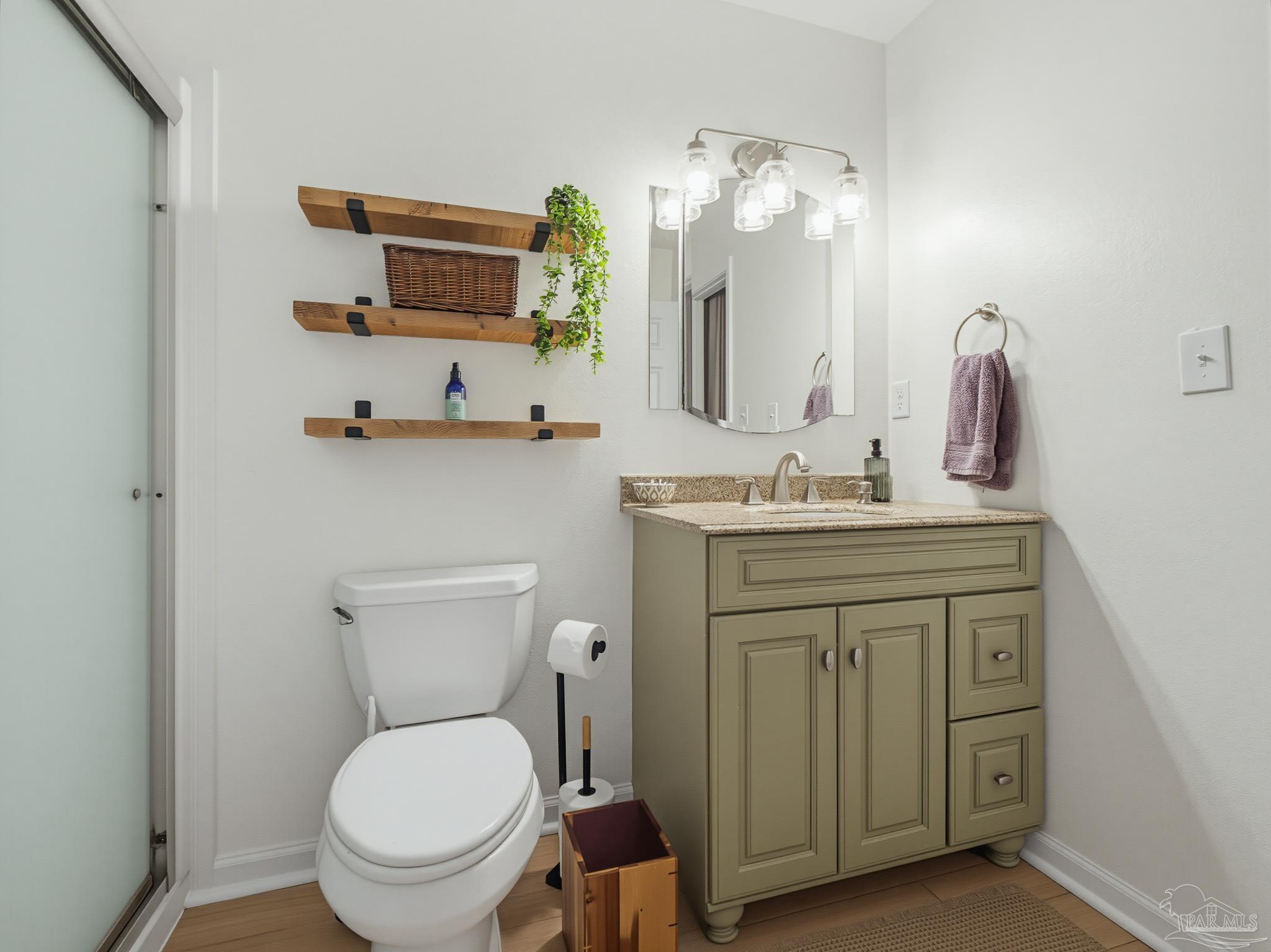 property viewer photo 44