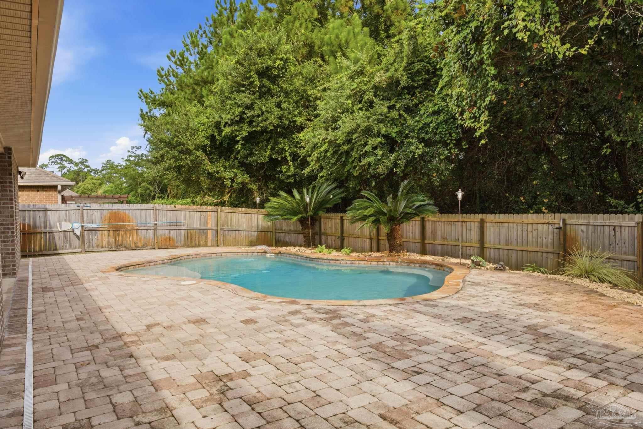 main property photo 51
