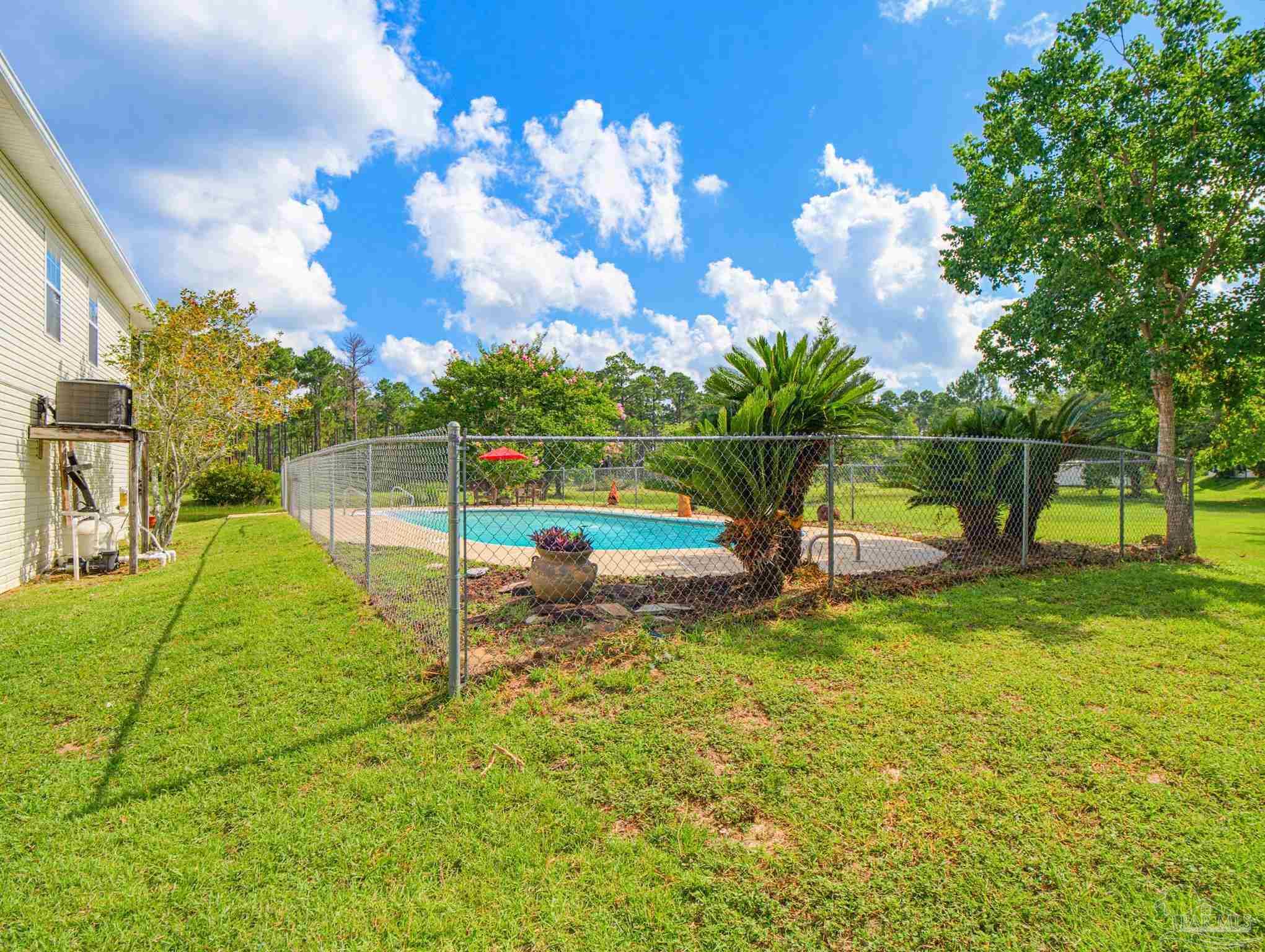 main property photo 59