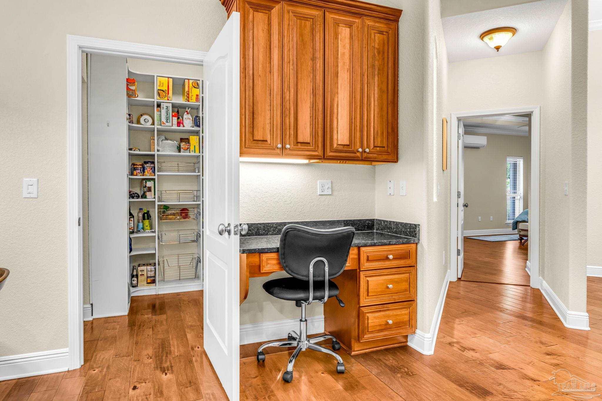 property viewer photo 13