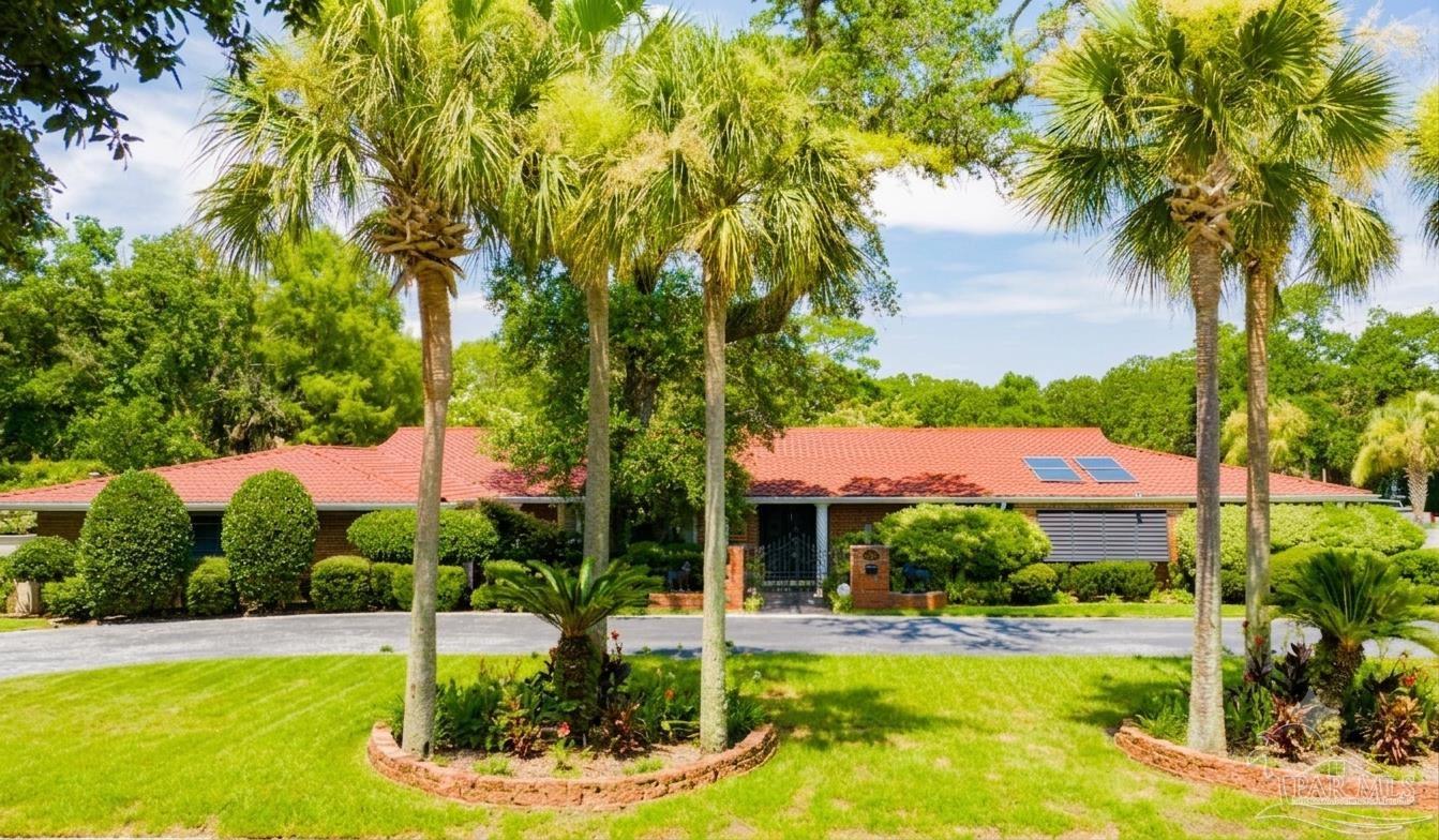 main property photo 0