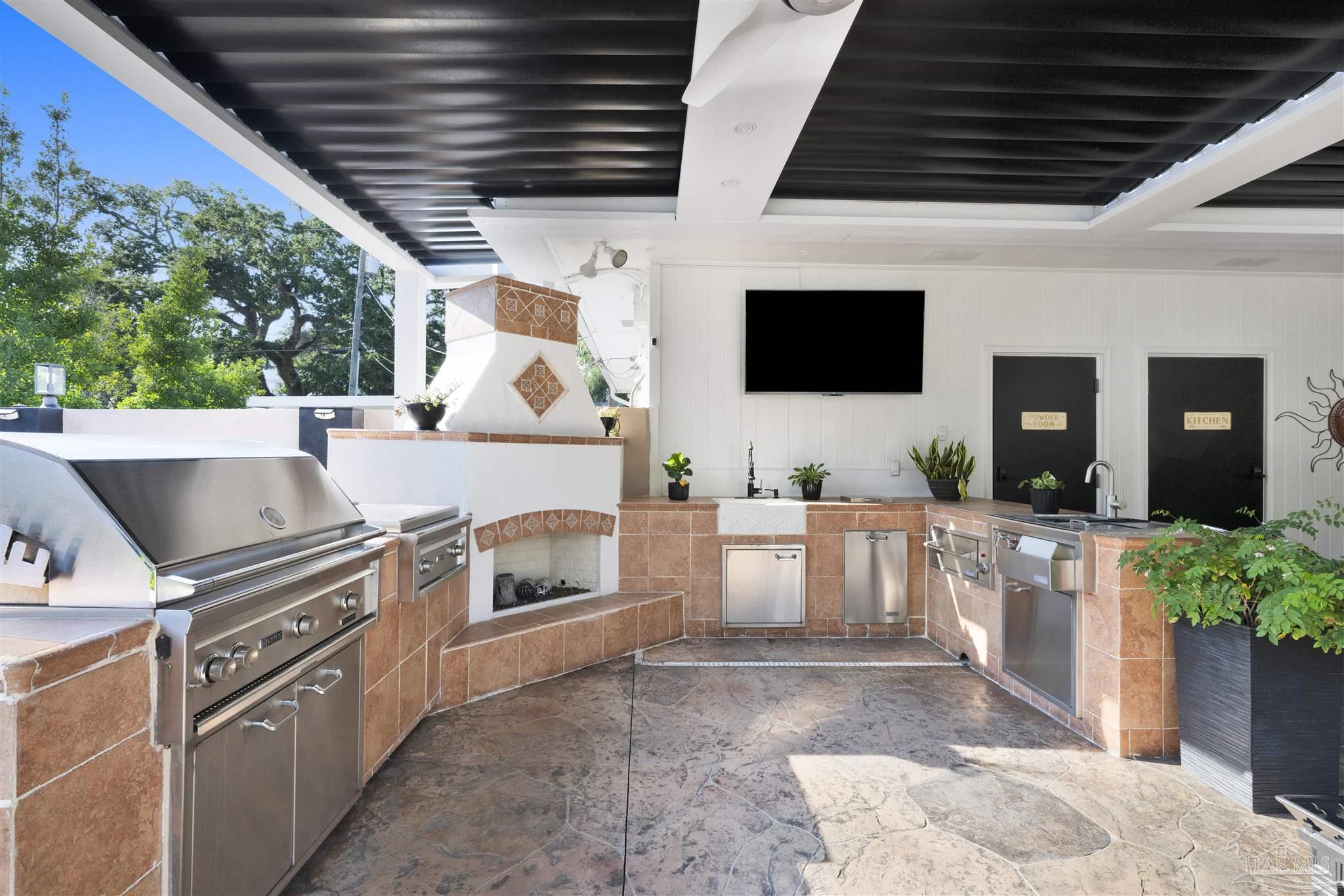 main property photo 53