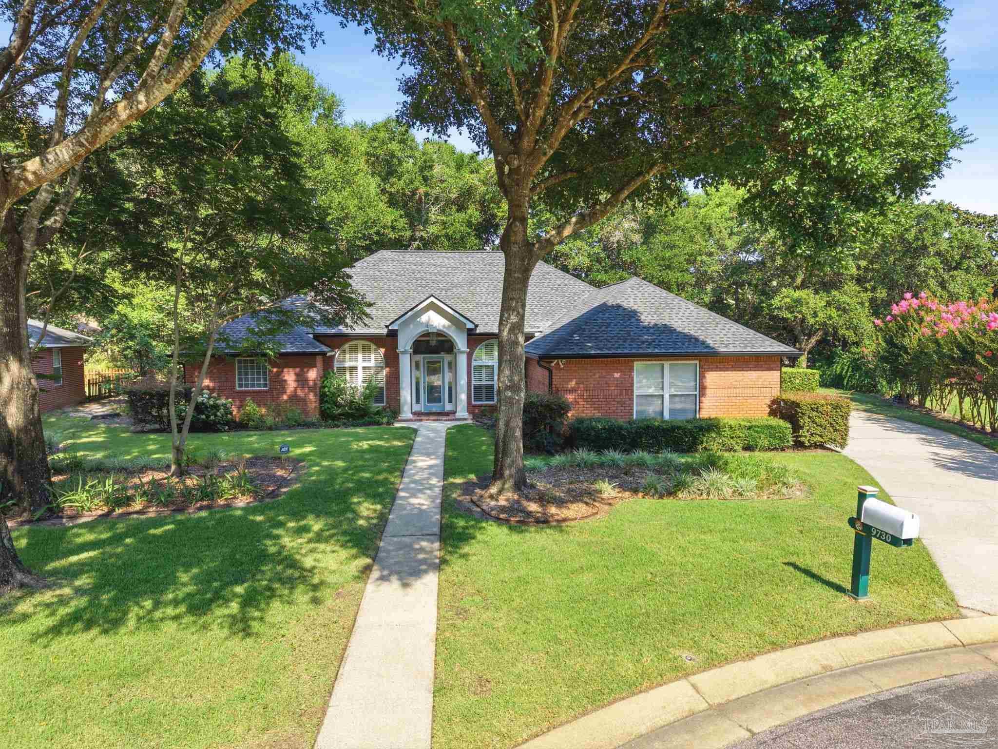 main property photo 0