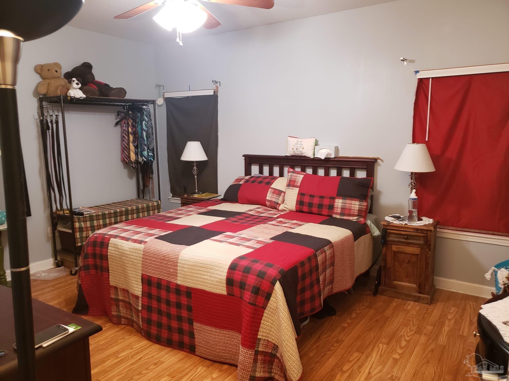main property photo 18