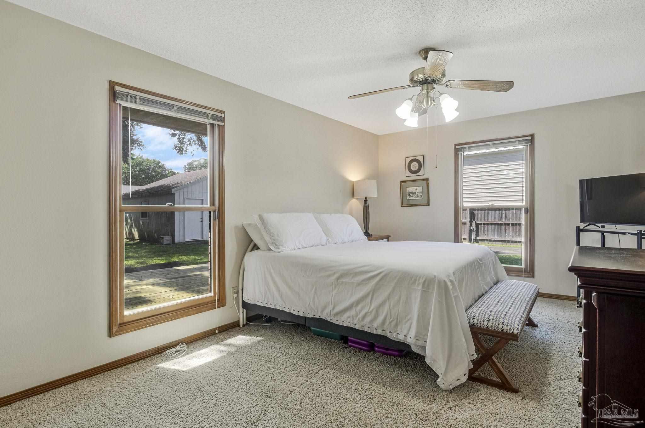 property viewer photo 17