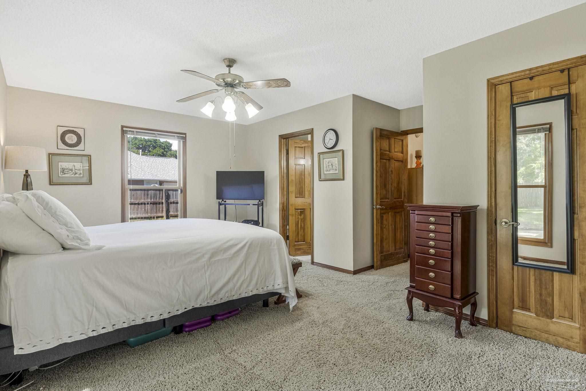 property viewer photo 18