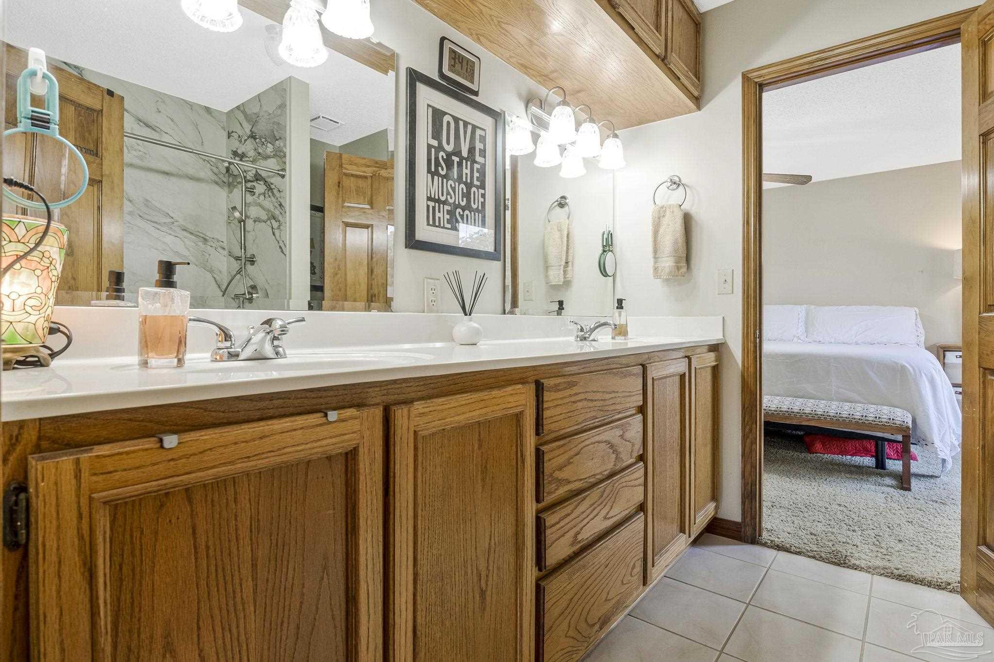 property viewer photo 21