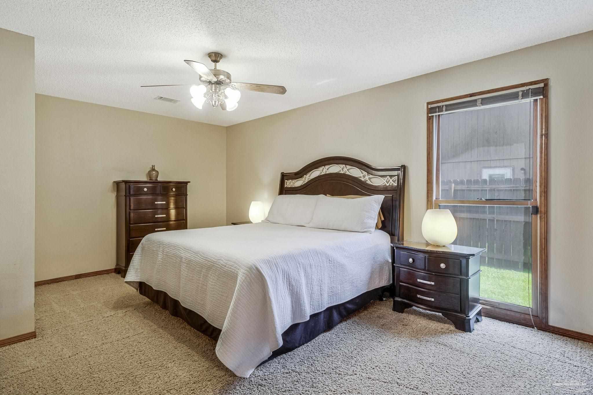 property viewer photo 25