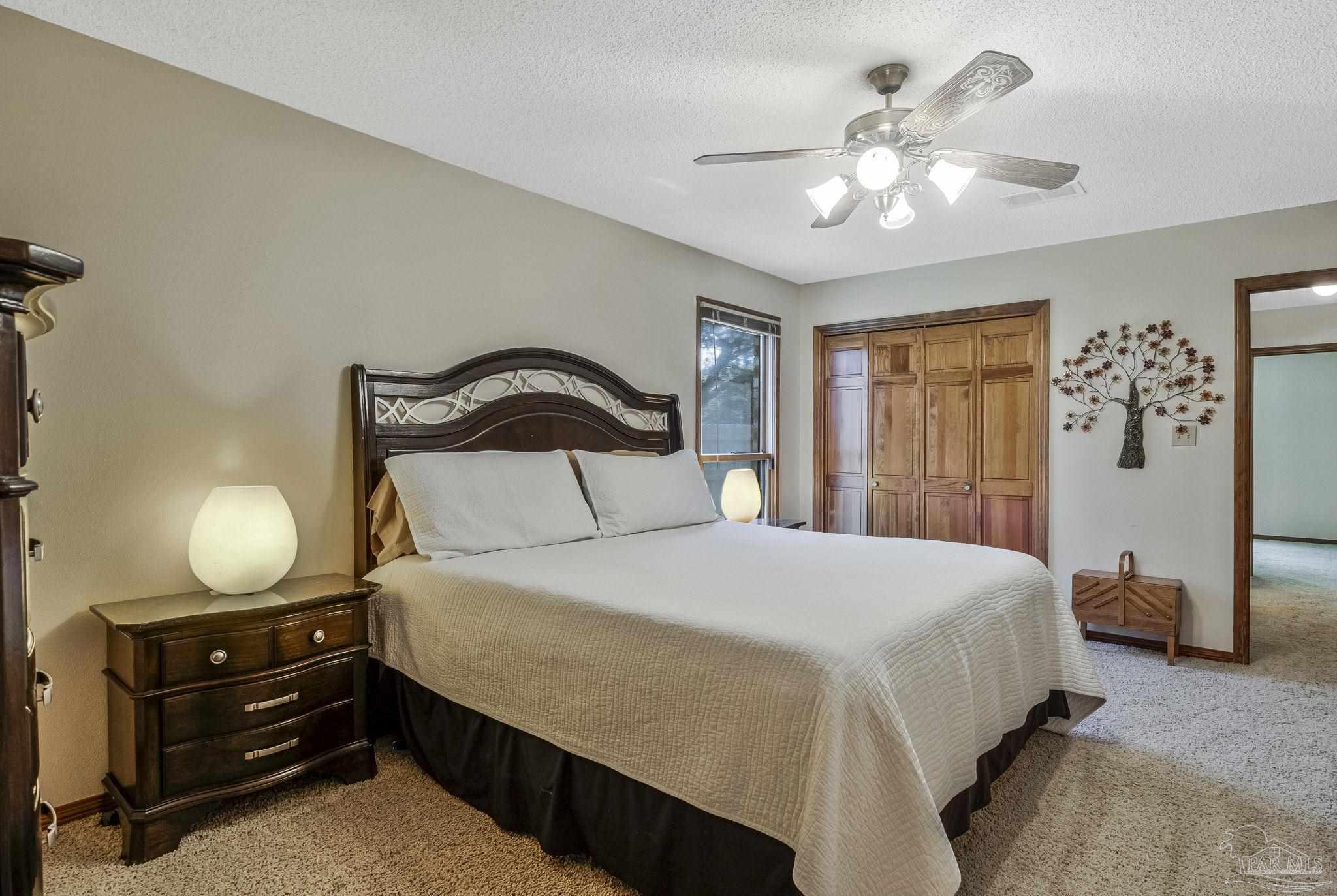 property viewer photo 26