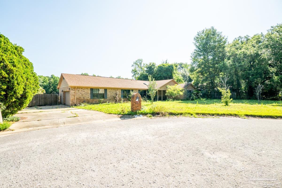 main property photo 0