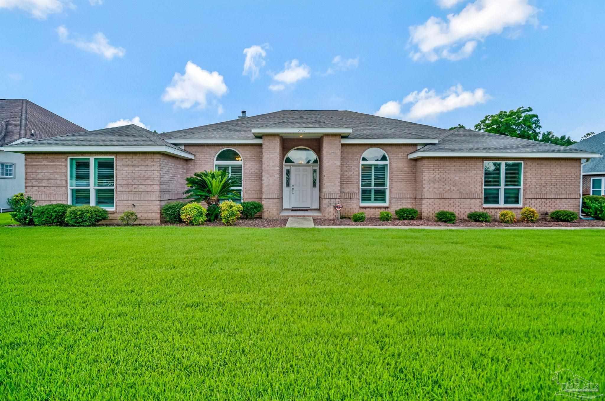 main property photo 0