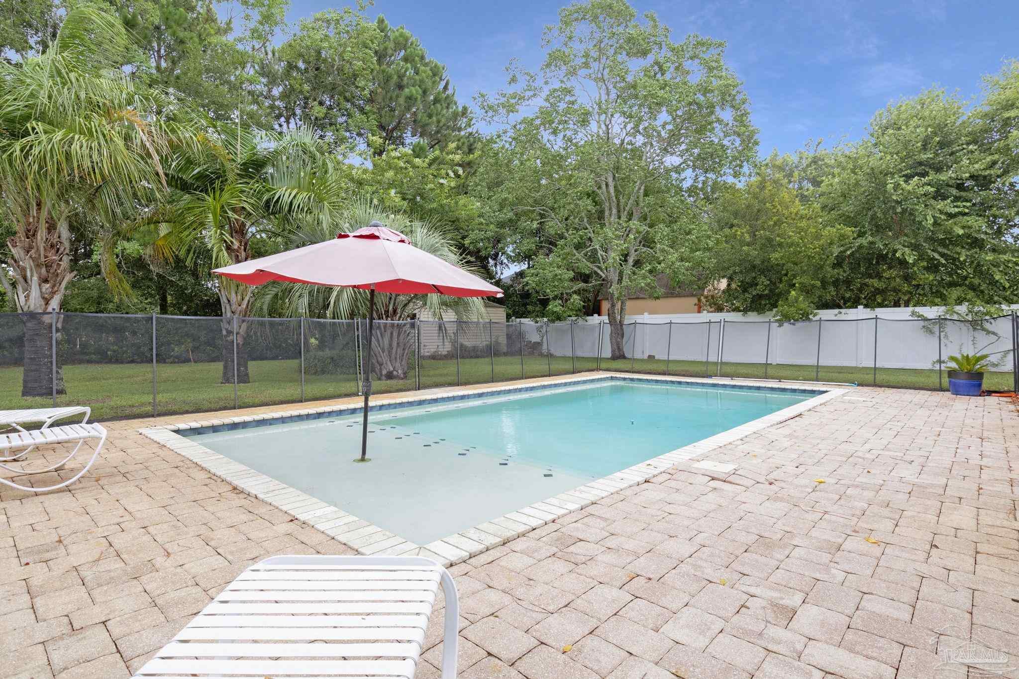 main property photo 59