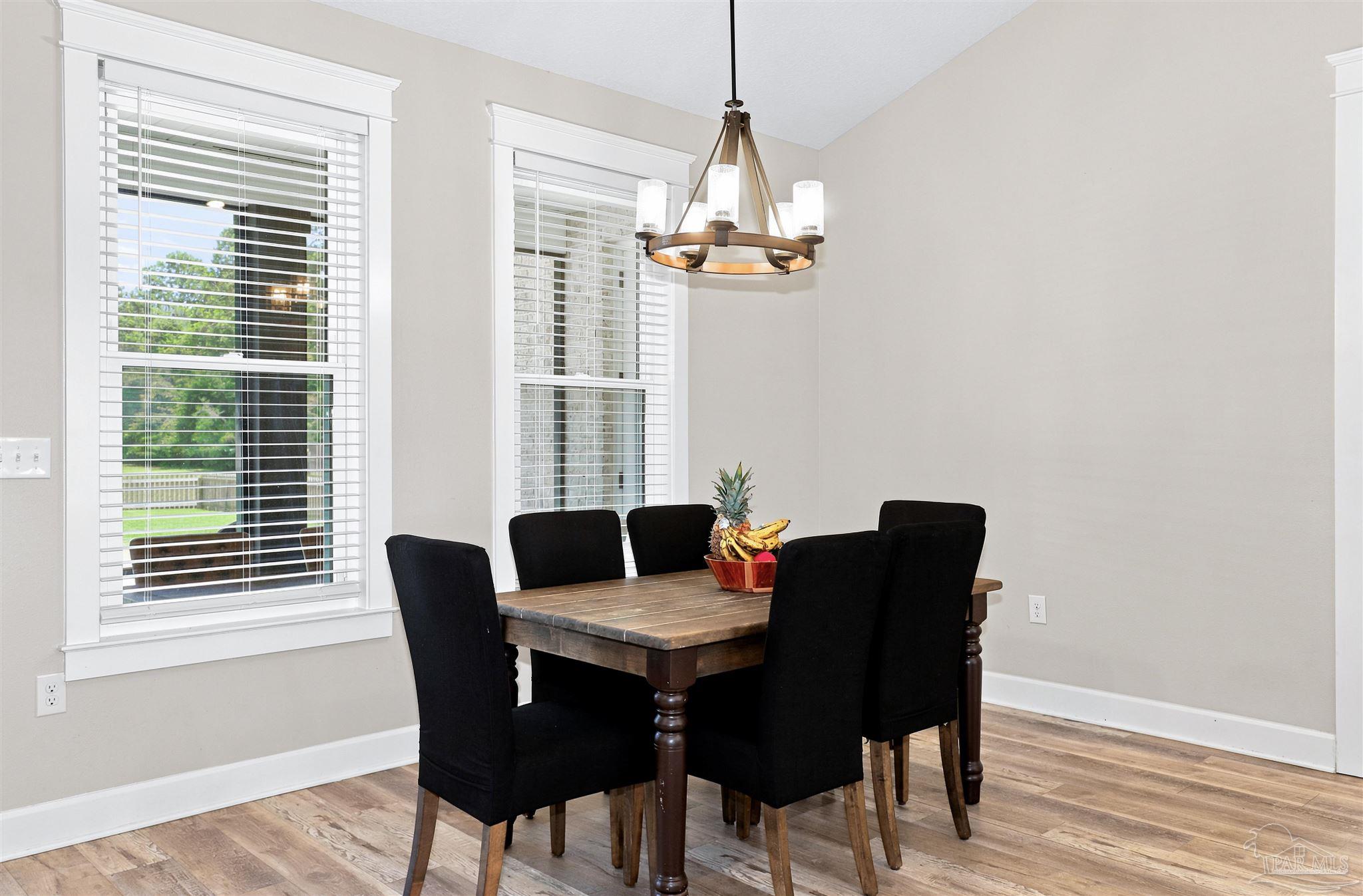 property viewer photo 17