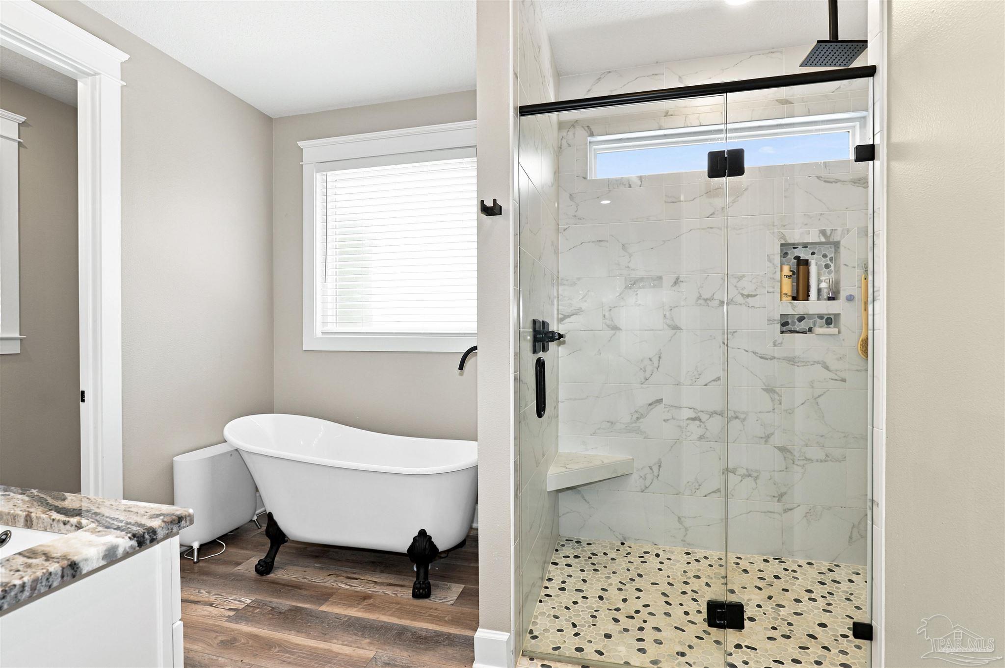 property viewer photo 22