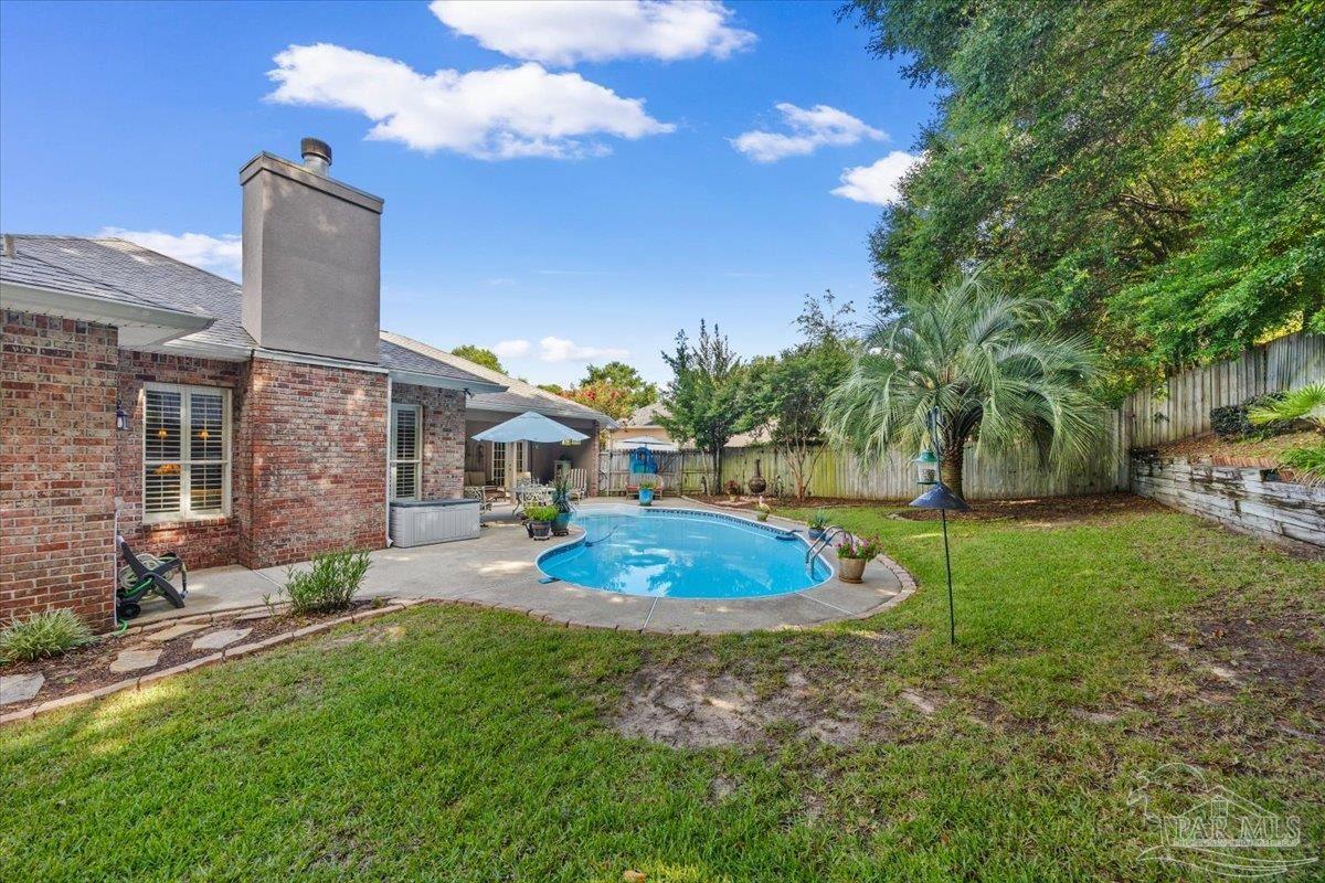 main property photo 38