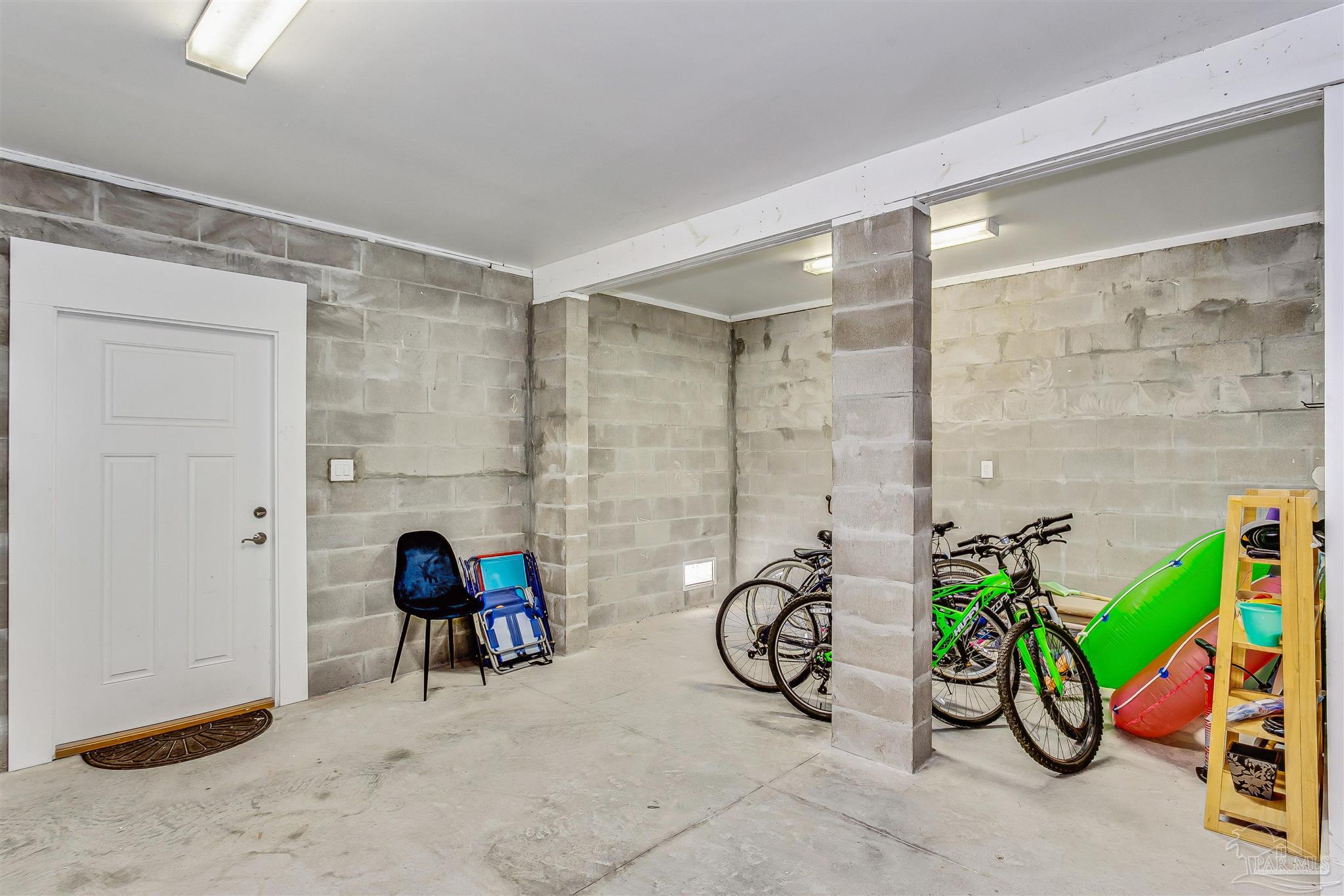 main property photo 61