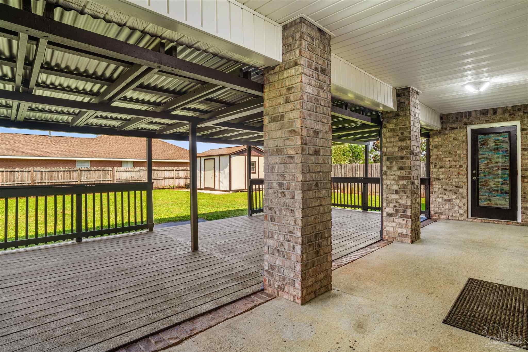 main property photo 40