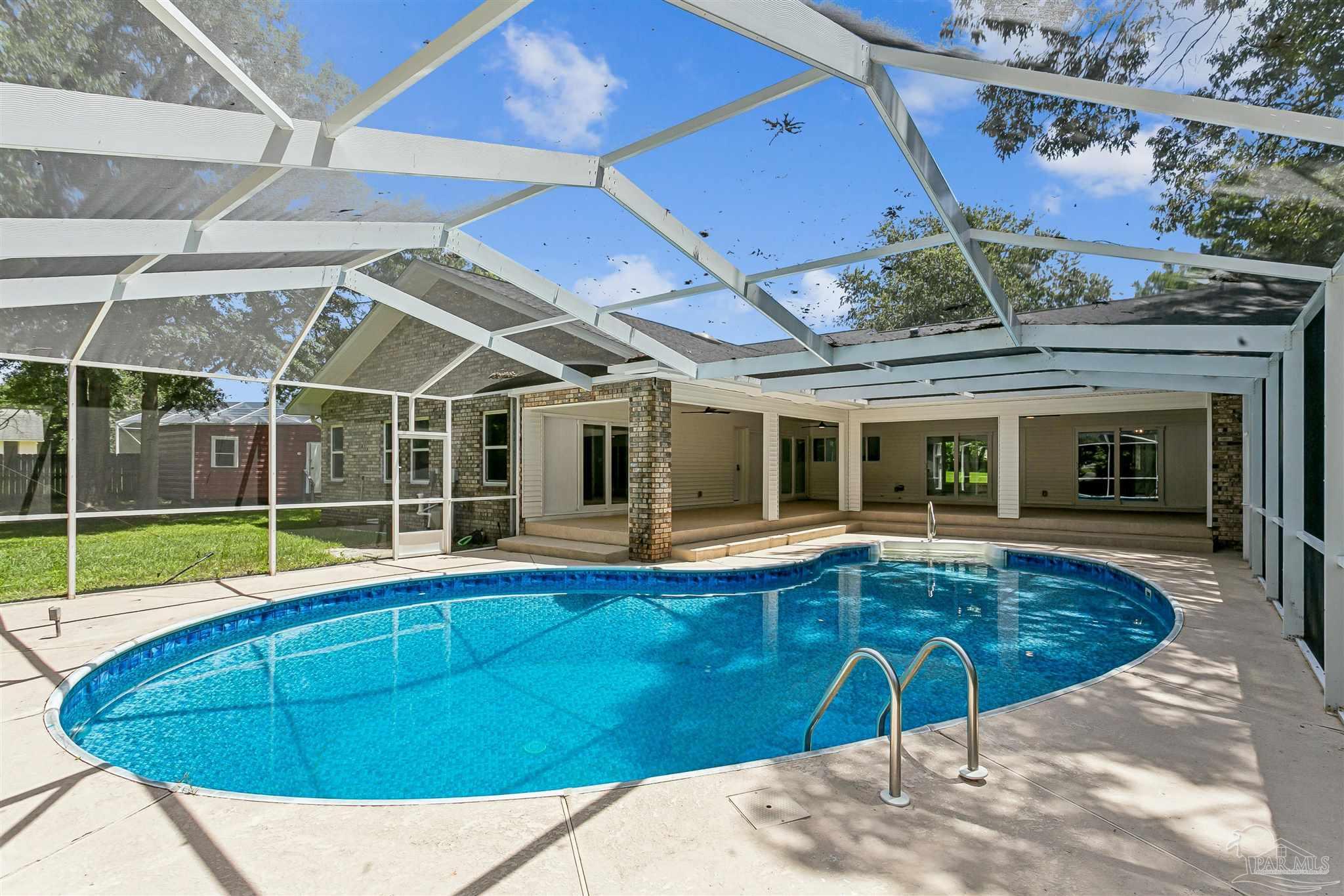 main property photo 43