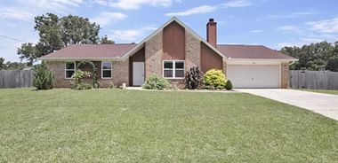 image of property with 3 Bed | 2 Bath | 1,827 Sqft