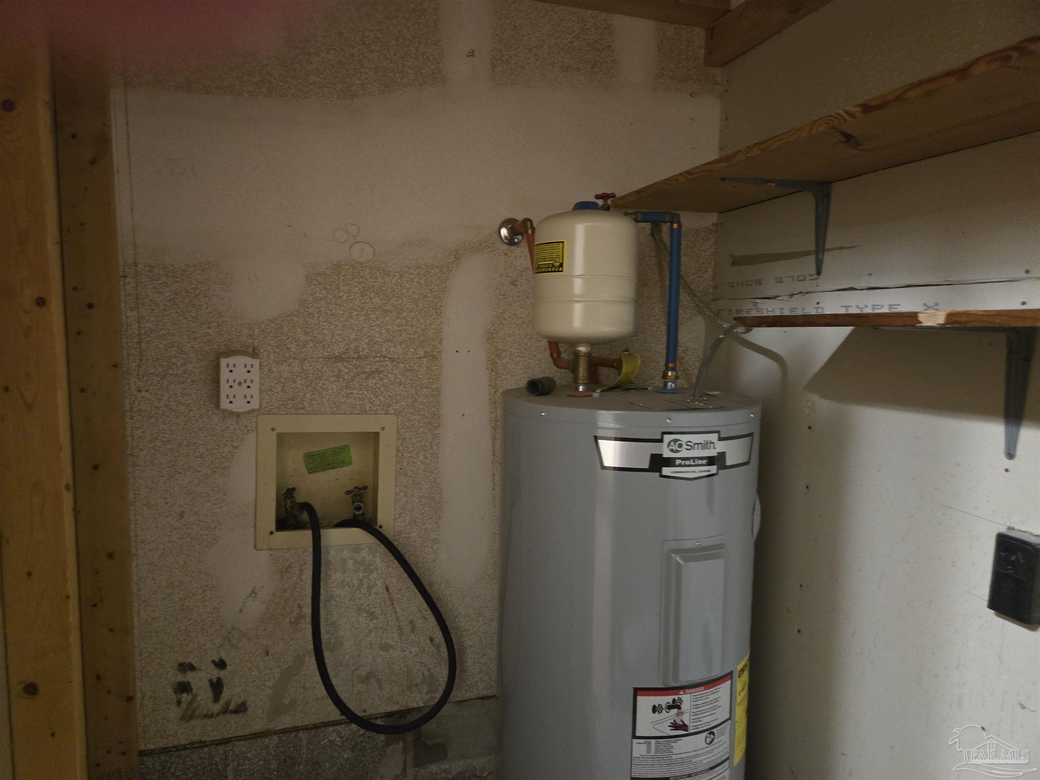 main property photo 13