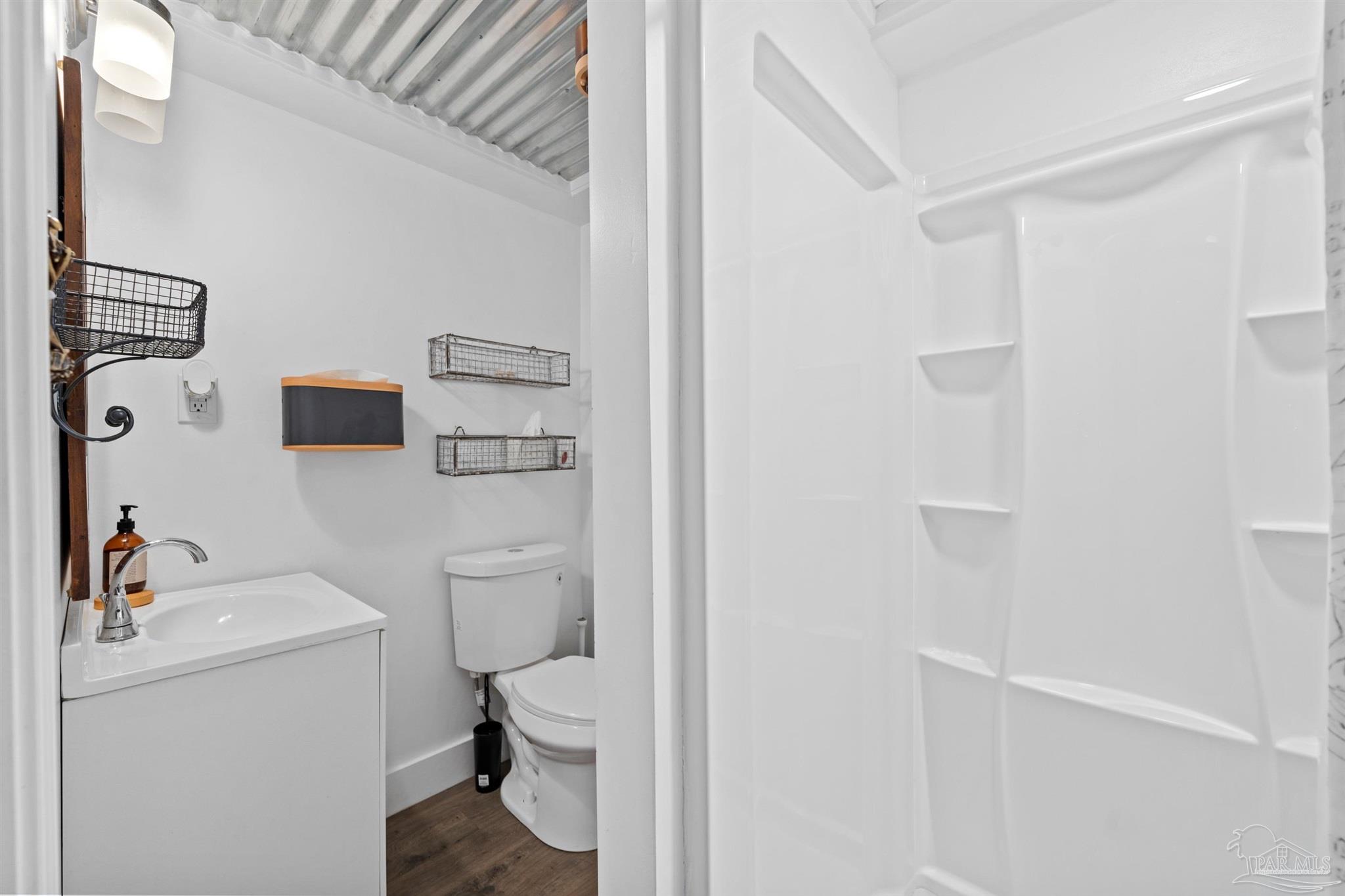 main property photo 57