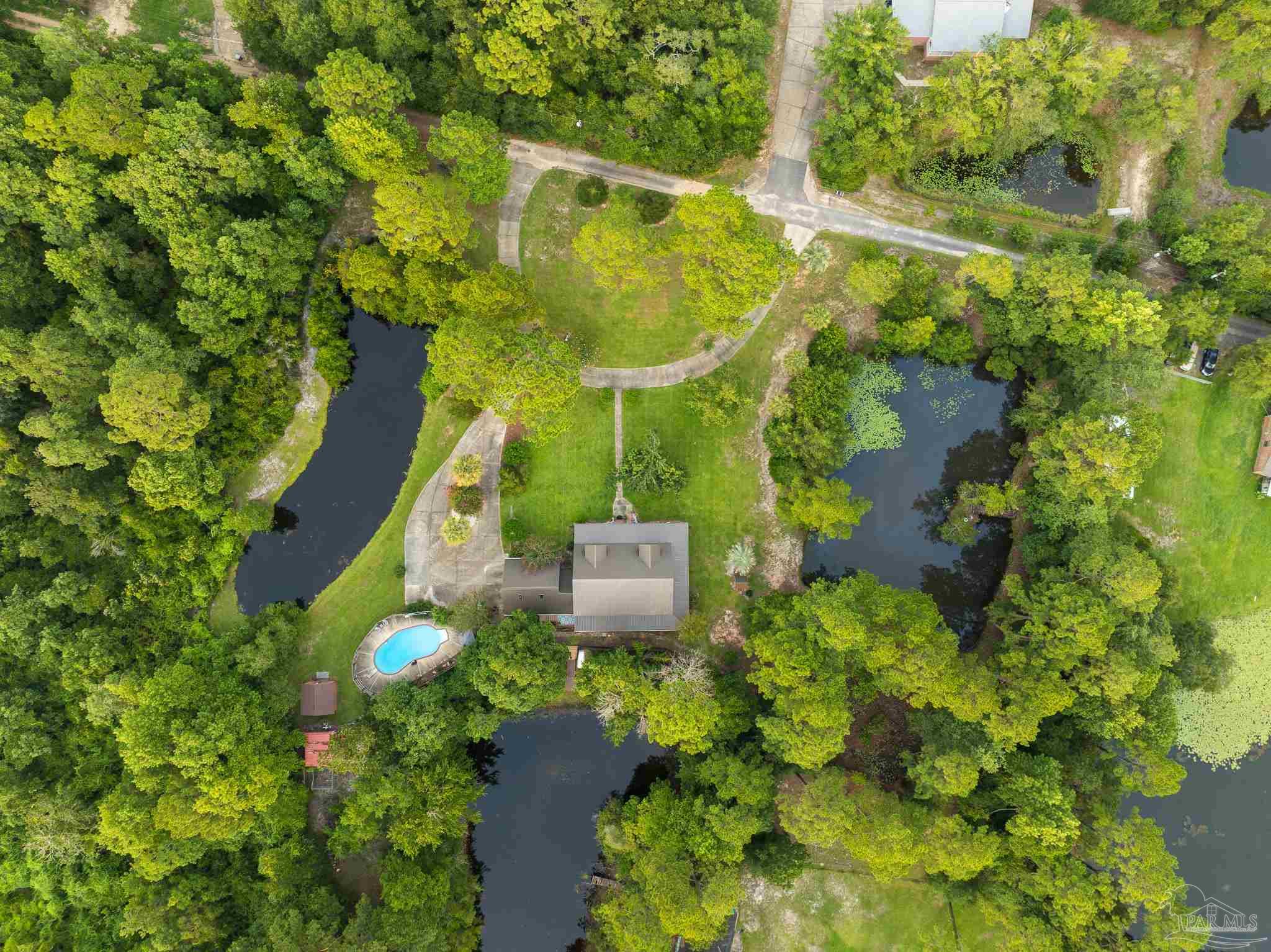 main property photo 43