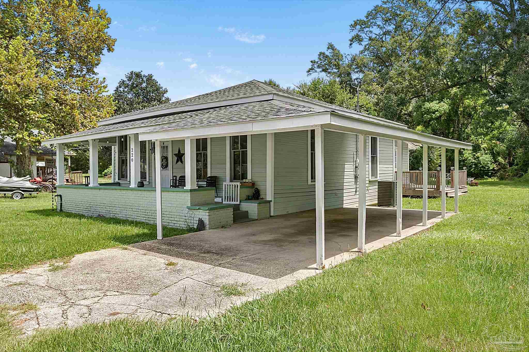 main property photo 33