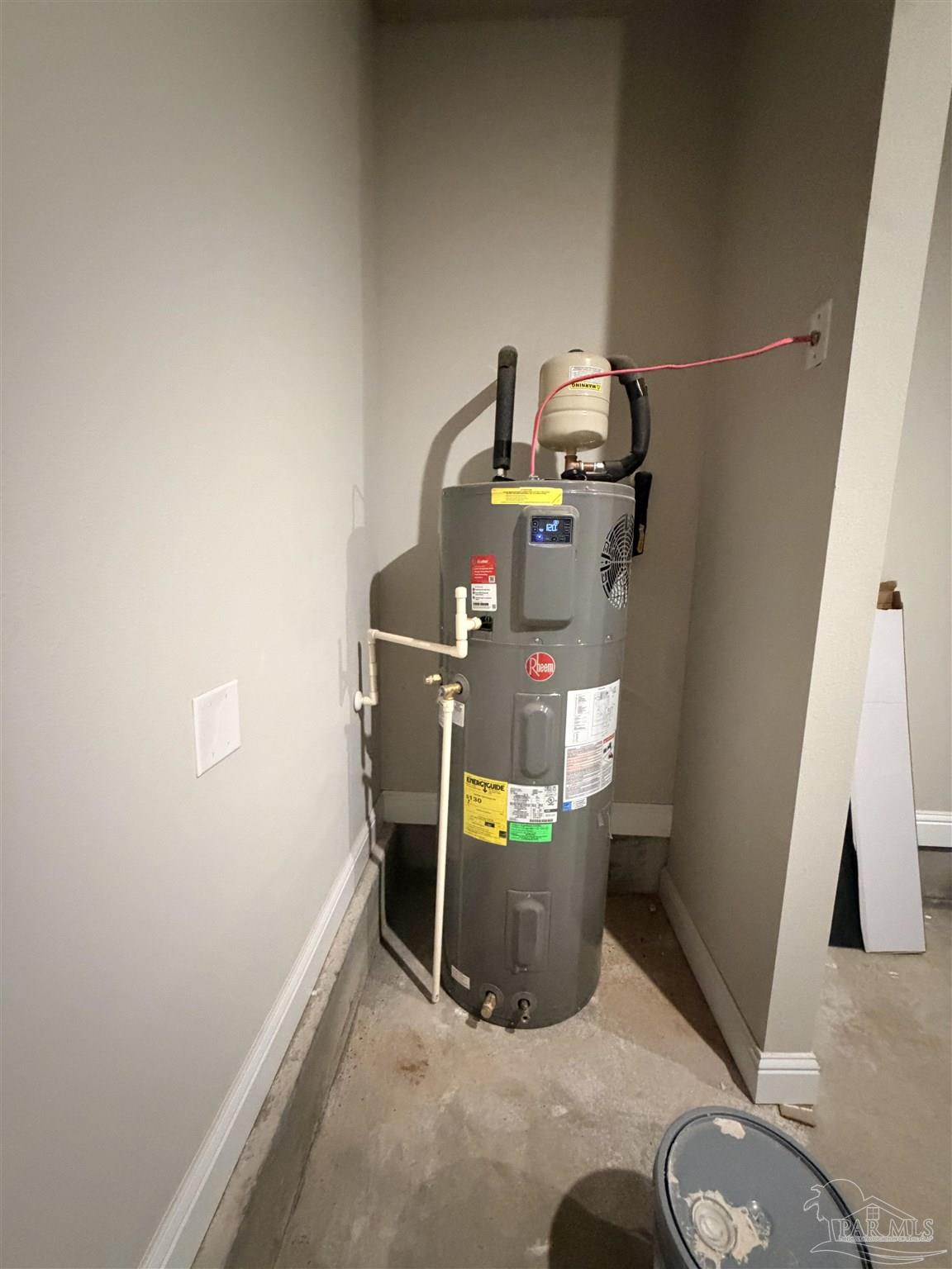 main property photo 31