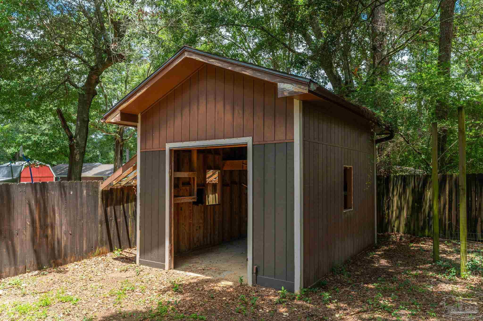 main property photo 61