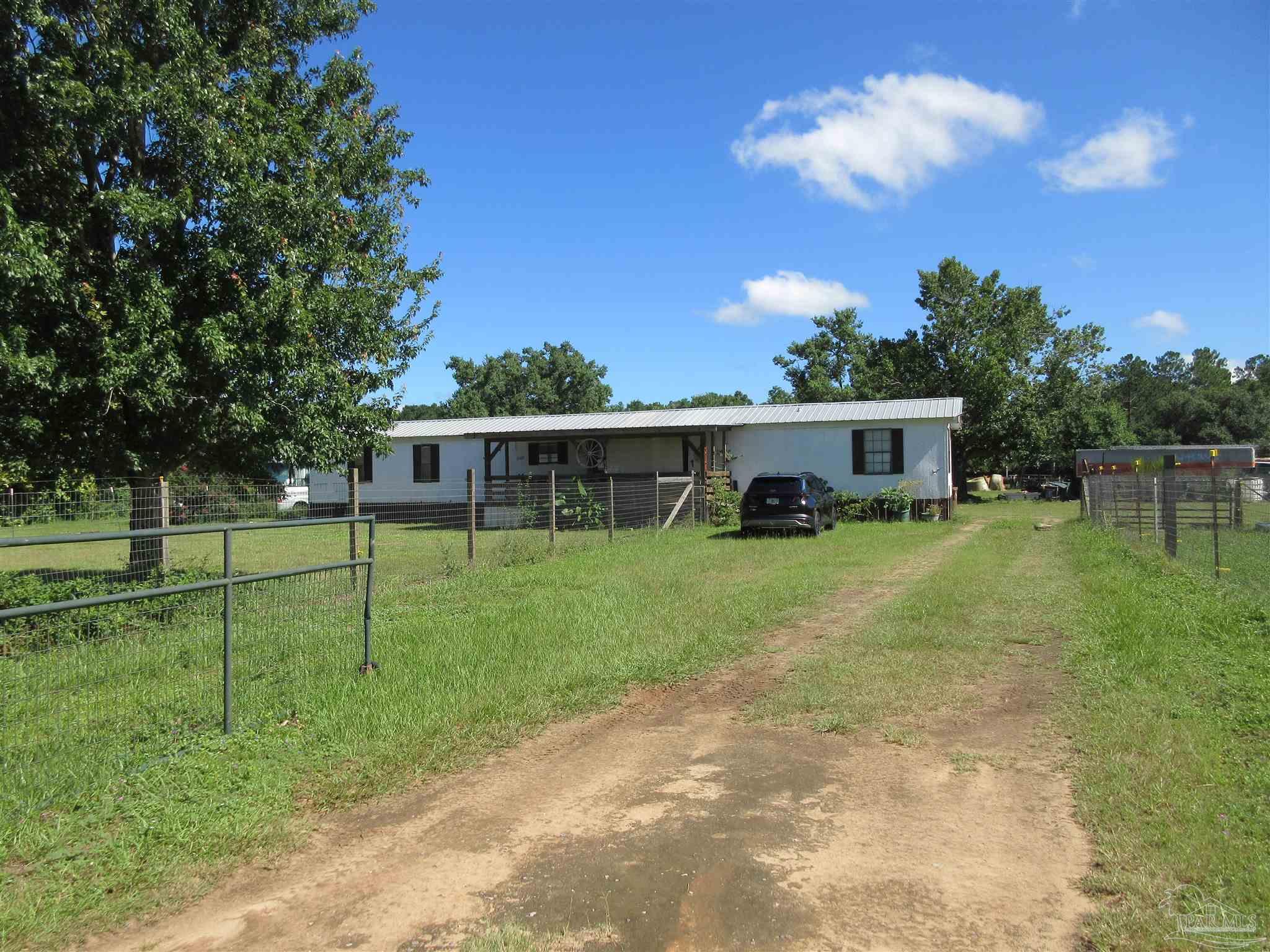 main property photo 0