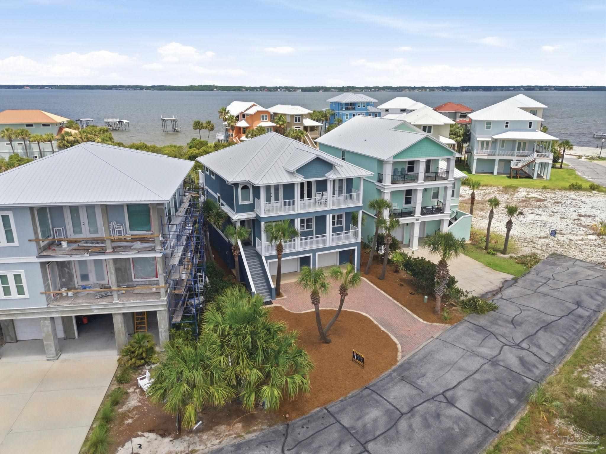 main property photo 39