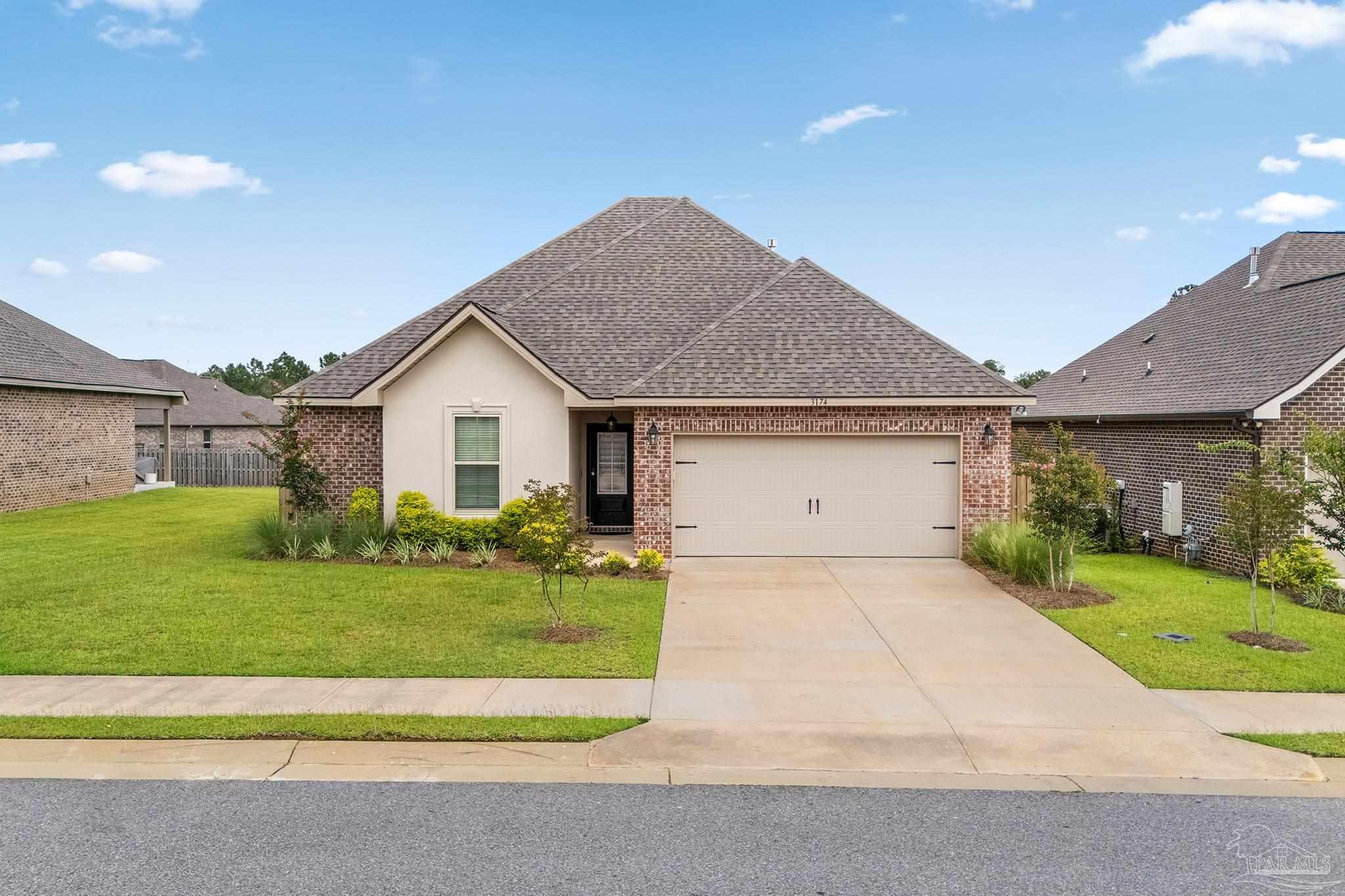 main property photo 0