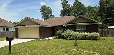 image of property with 4 Bed | 2 Bath | 1,666 Sqft